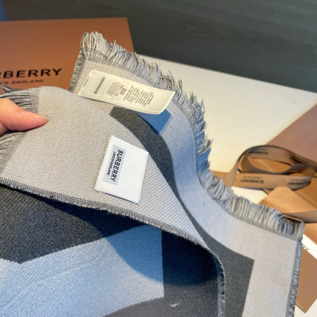 BURBERRY BBR SCARF 180 CM IN CASHMERE 492912