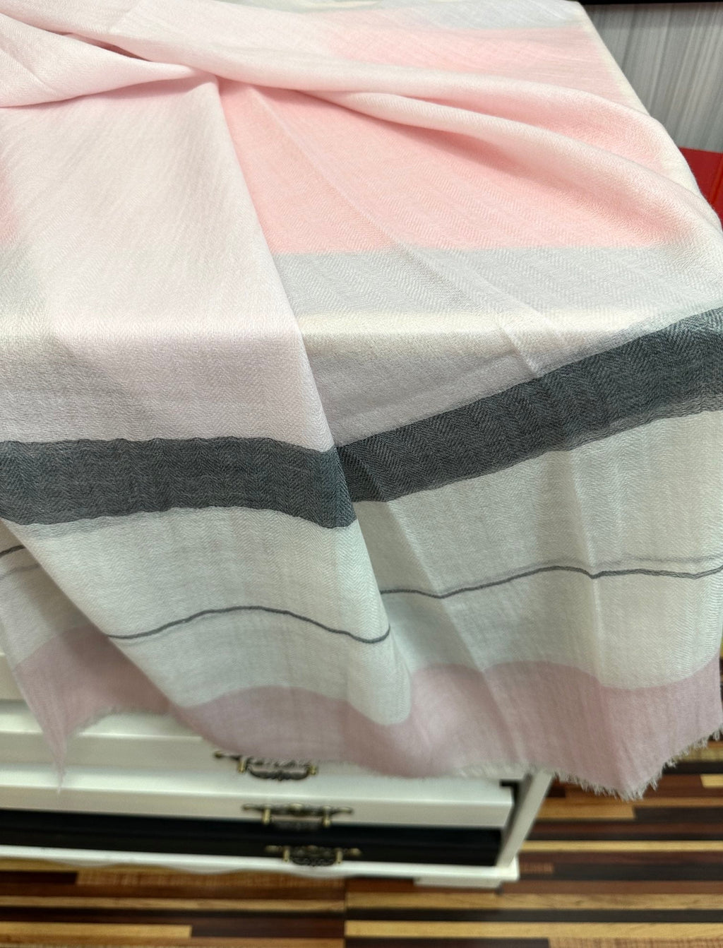 CHANEL SCARF 200 CM IN PASTEL PINK SILK AND CASHMERE 400025