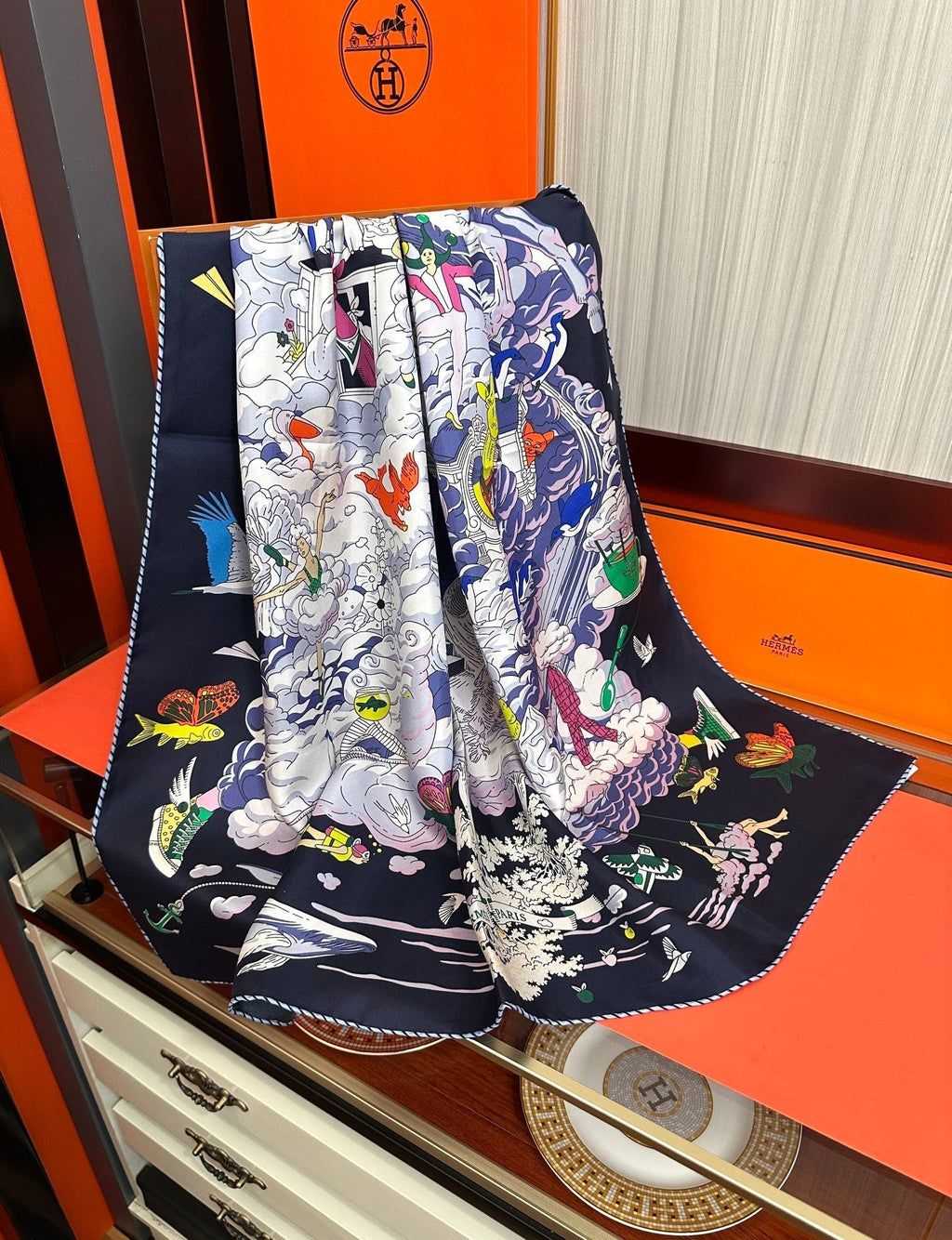 HERMES HERMES 25S SCARF 90 IN SILK 724701