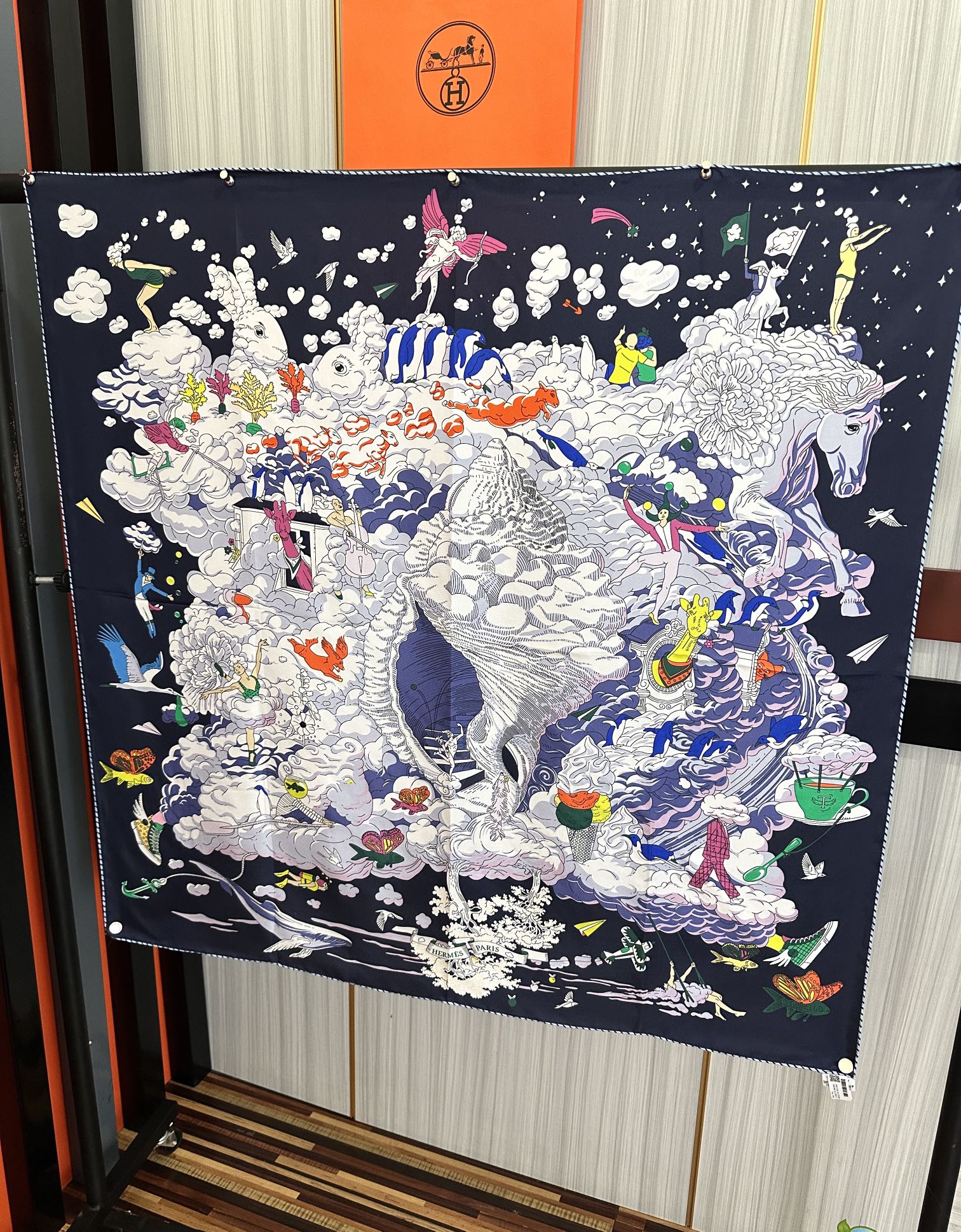 HERMES HERMES 25S SCARF 90 IN SILK 724701