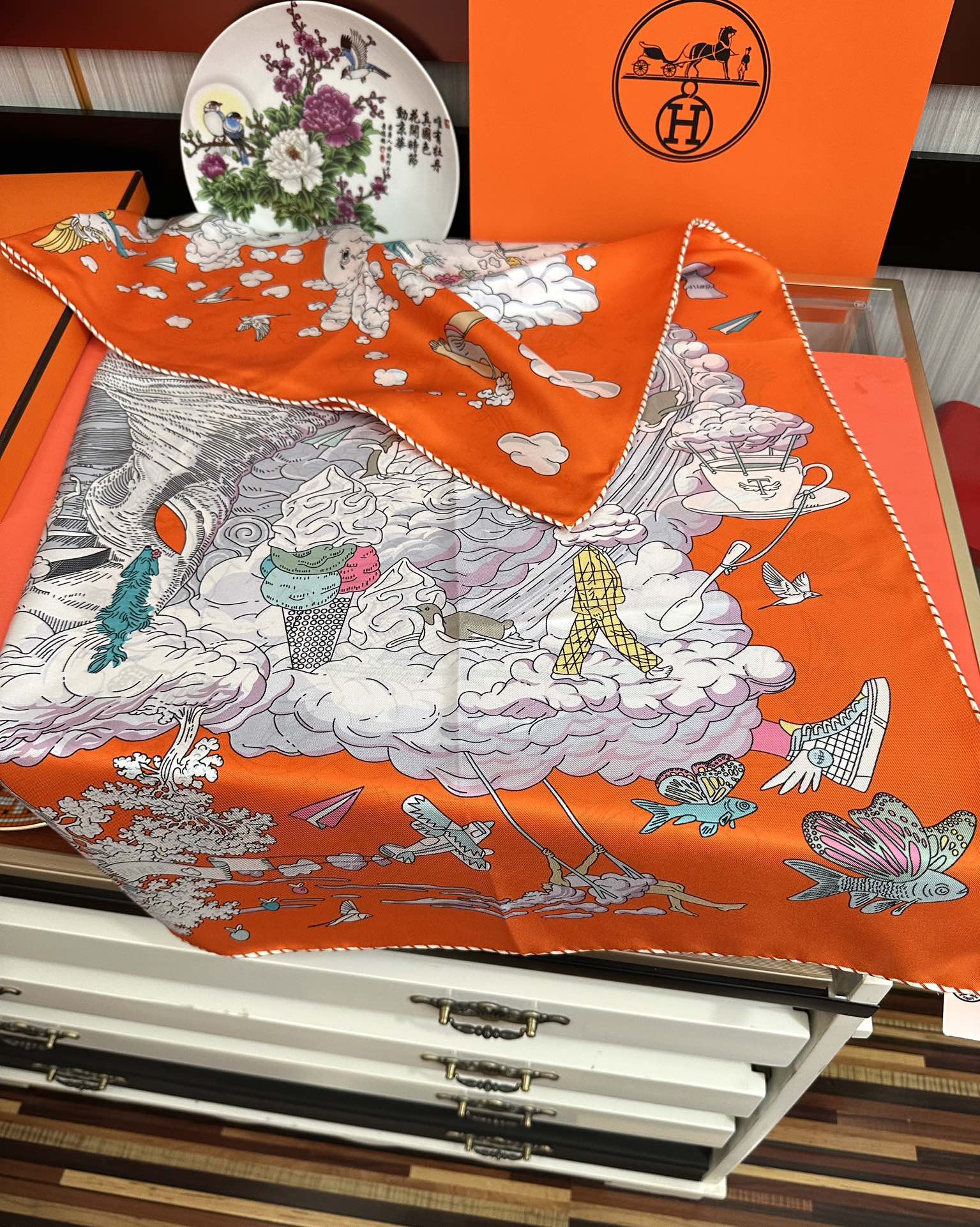 HERMES HERMES 25S SCARF 90 IN SILK 724702