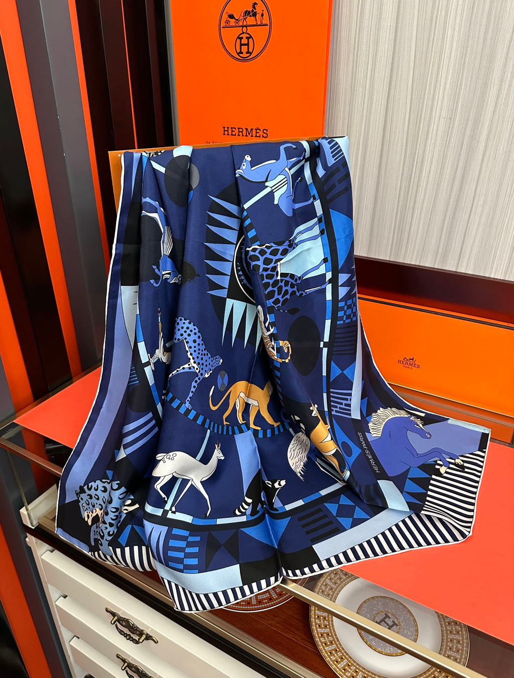 HERMES HERMES 25S SCARF 90 IN SILK 007