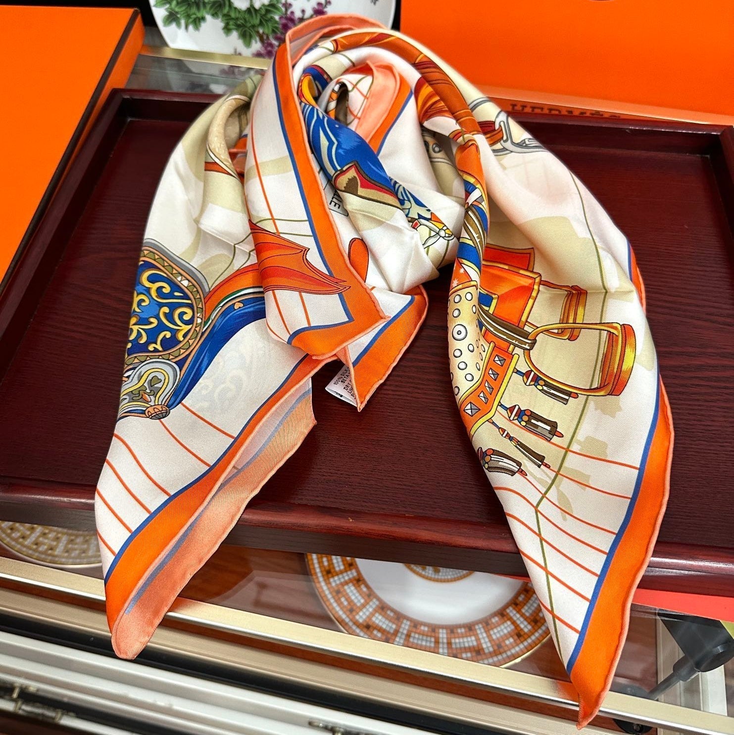 HERMES HERMES 25S SCARF 90 IN SILK 002