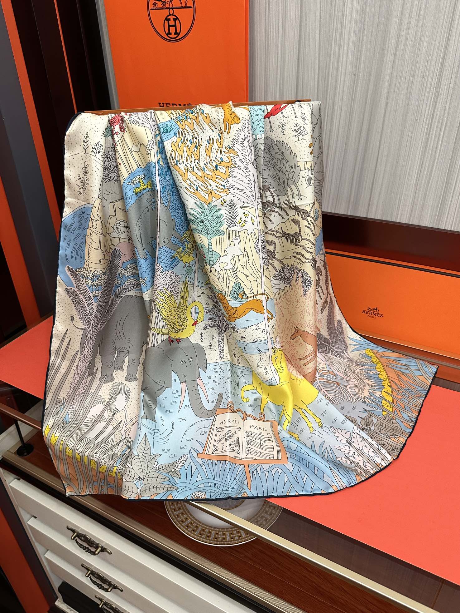 HERMES HERMES 25S SCARF 90 IN SILK 727408