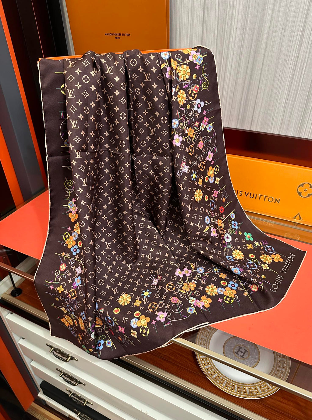 LOUIS VUITTON LV SCARF 90 CM IN SILK 730542