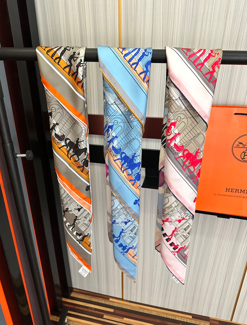 HERMES HERMES 25S SCARF 90 IN SILK 730546