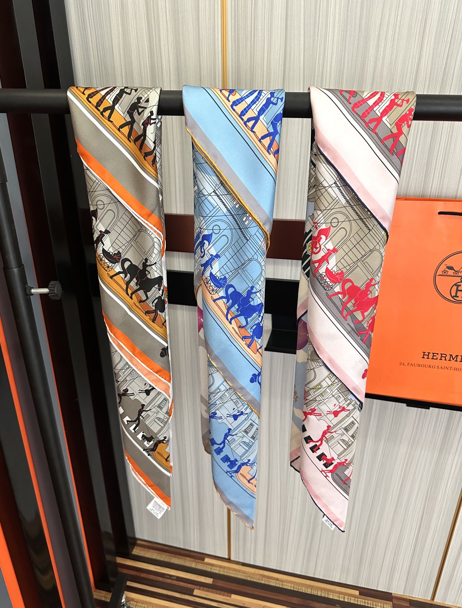 HERMES HERMES 25S SCARF 90 IN SILK 730546