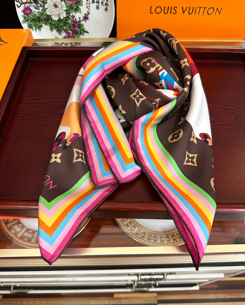 LOUIS VUITTON LV SCARF 90 CM IN SILK 738413