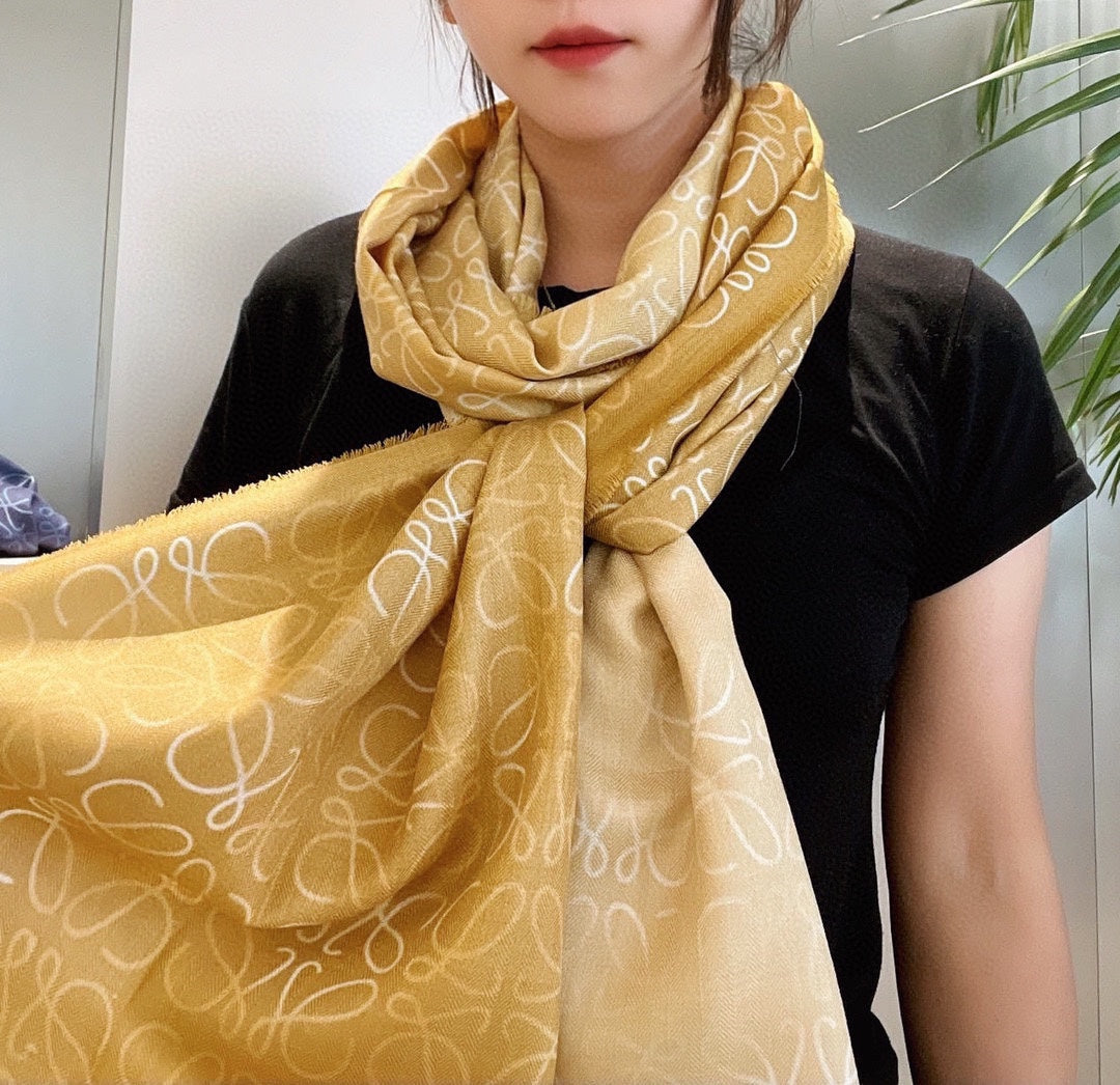 HERMES SCARF 200 CM IN HARVEST GOLD WOOL AND SILK AND CASHMERE 348658