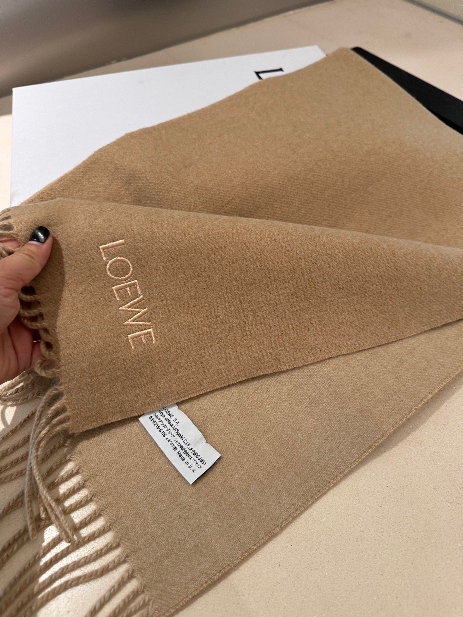LOEWE ANAGRAM DOUBLE-SIDED SCARF 182 CM IN CAMEL BEIGE WOOL AND CASHMERE 357779