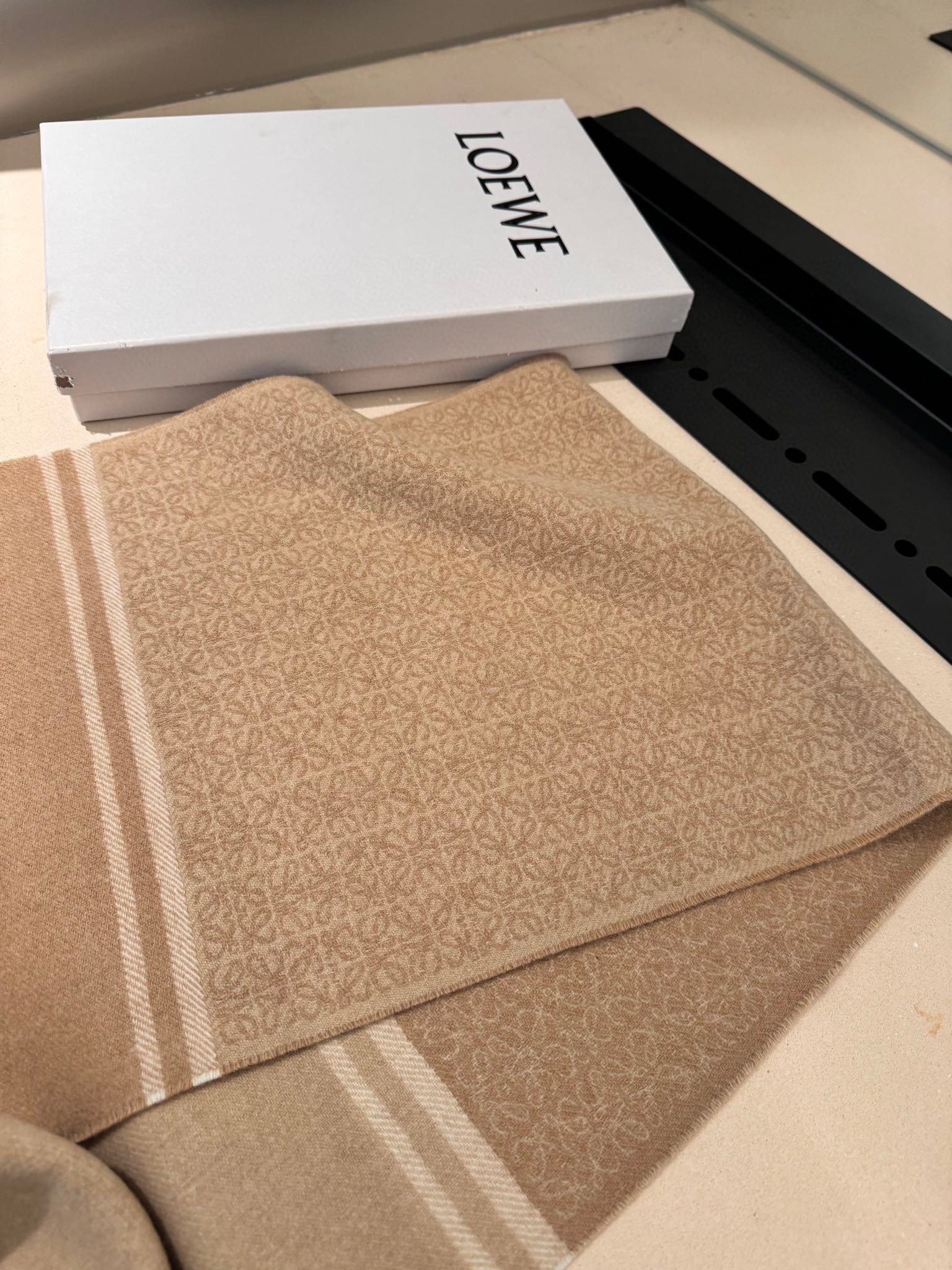 LOEWE ANAGRAM DOUBLE-SIDED SCARF 182 CM IN CAMEL BEIGE WOOL AND CASHMERE 357779