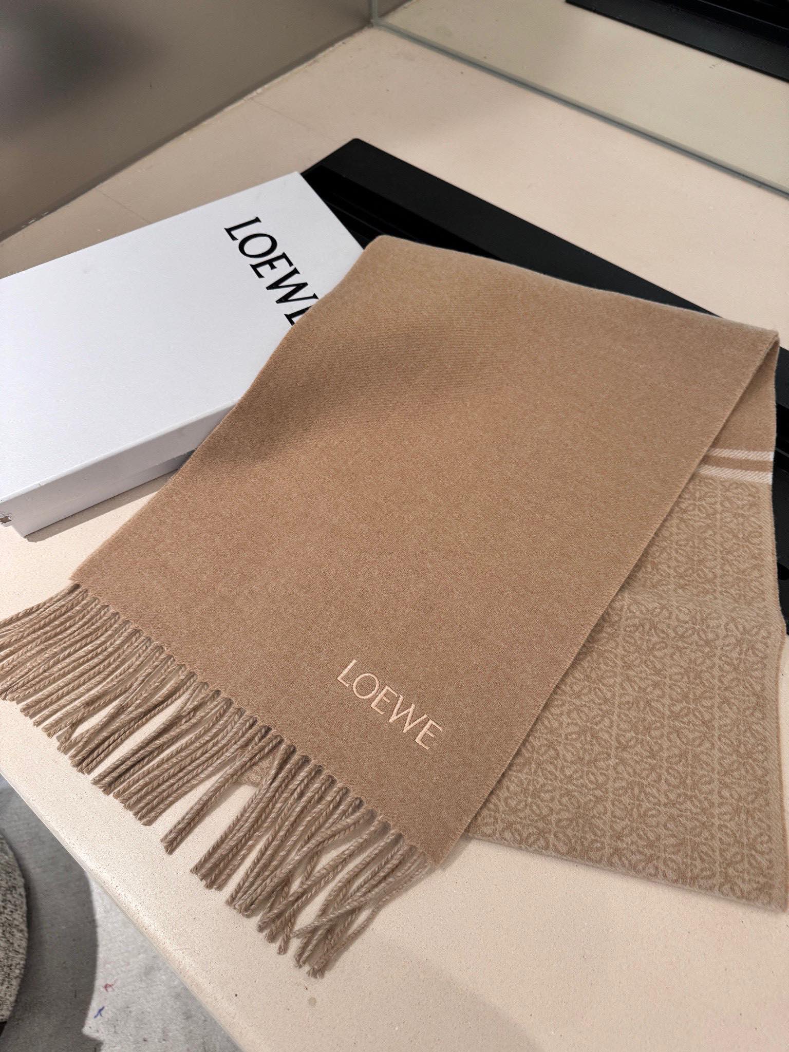 LOEWE ANAGRAM DOUBLE-SIDED SCARF 182 CM IN CAMEL BEIGE WOOL AND CASHMERE 357779