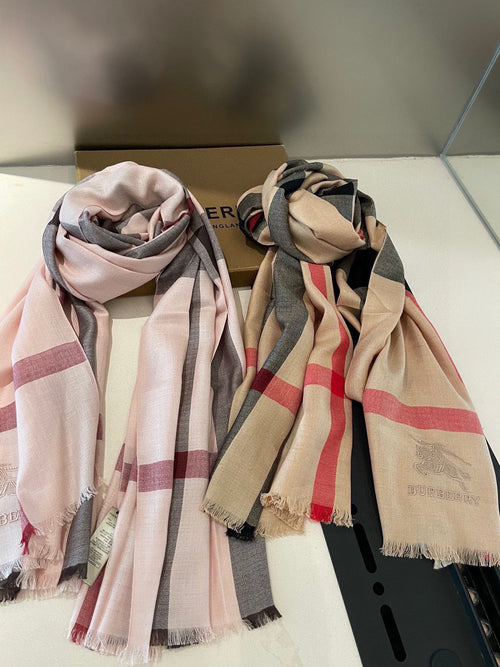 BURBERRY BBR SCARF 200 CM IN CASHMERE 538338