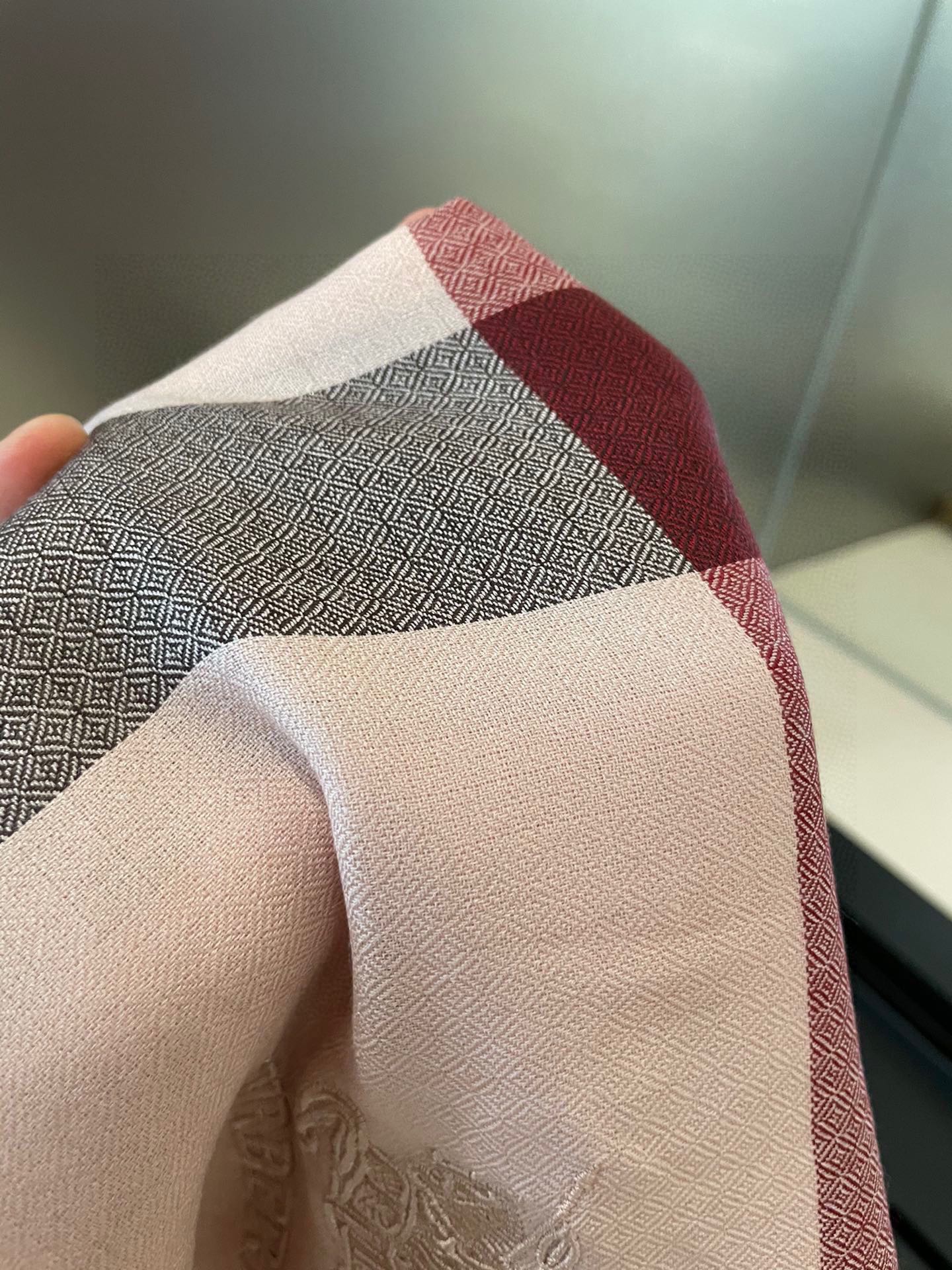 BURBERRY BBR SCARF 200 CM IN CASHMERE 538338