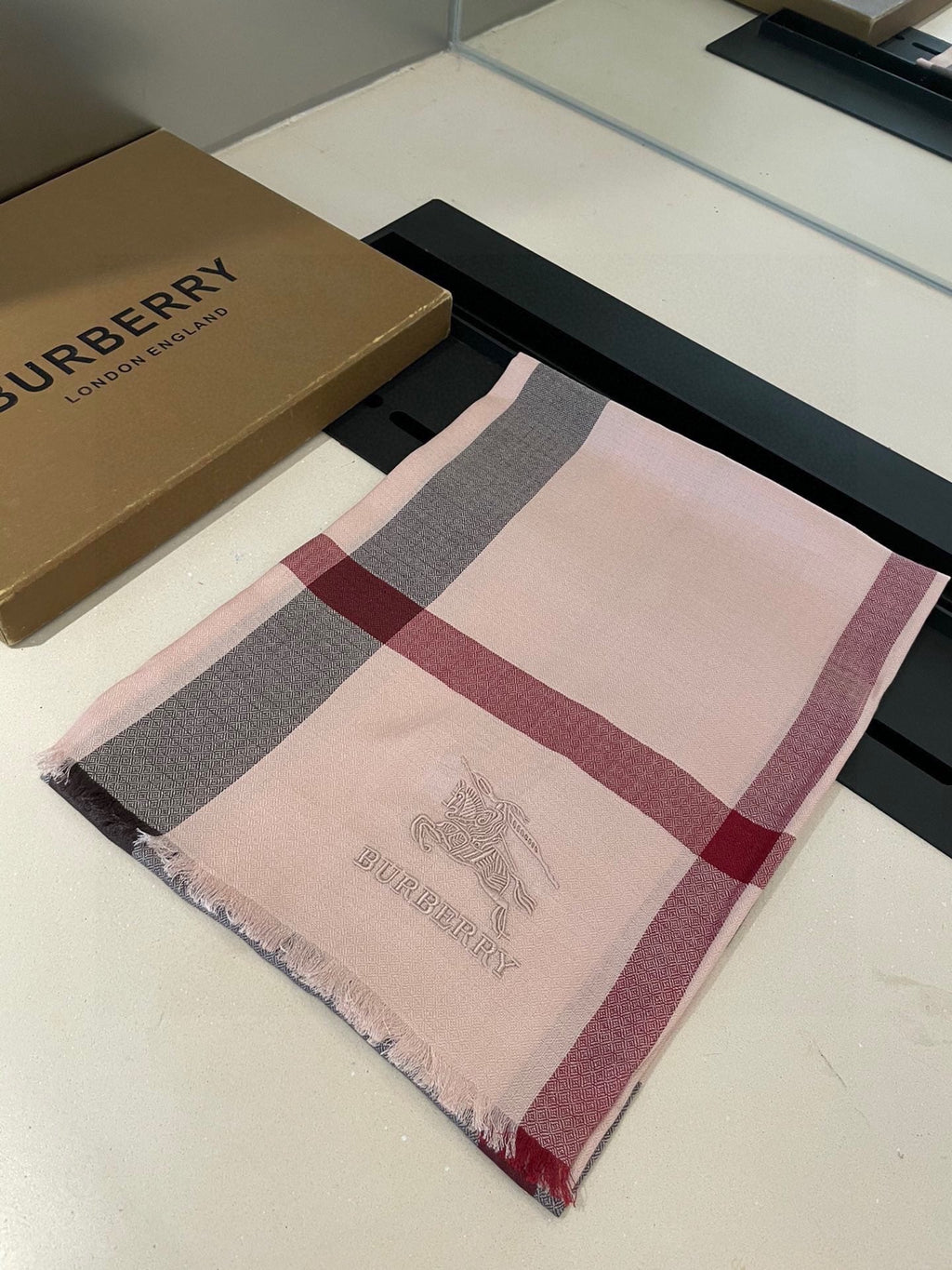 BURBERRY BBR SCARF 200 CM IN CASHMERE 538338