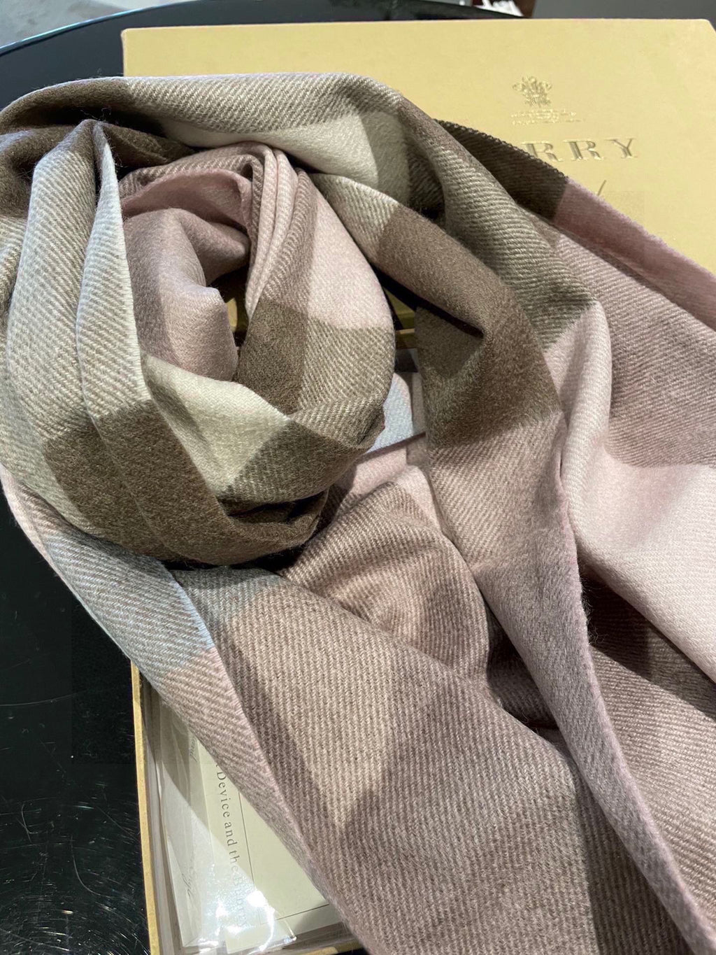 BURBERRY BBR SCARF 180 CM IN CASHMERE 577898