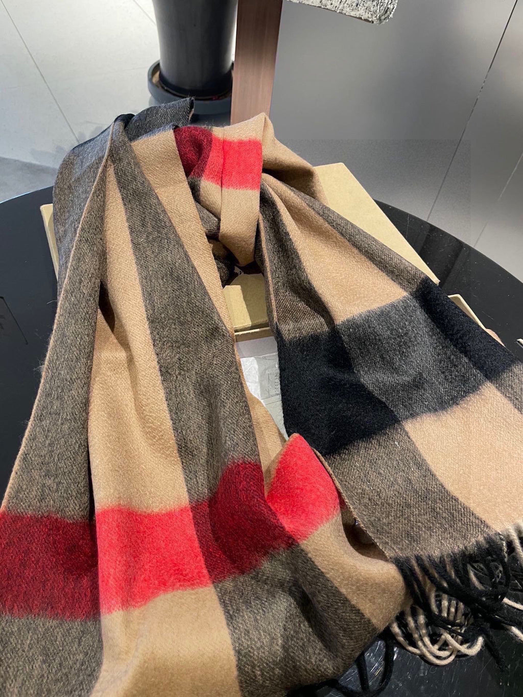 BURBERRY BBR SCARF 180 CM IN CASHMERE 577899