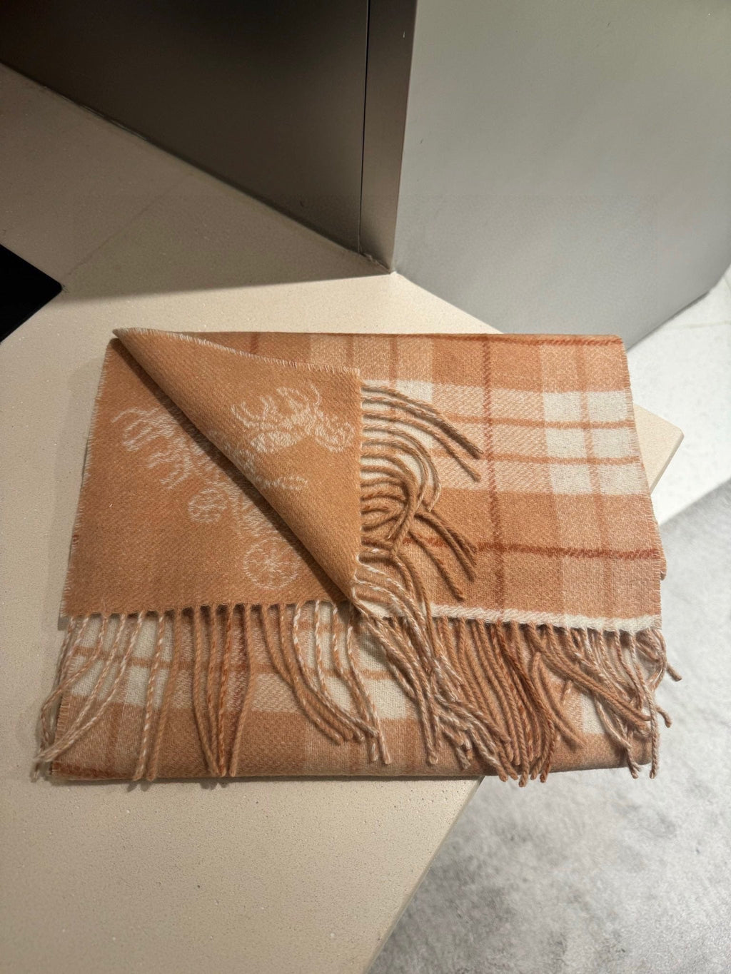 COACH CLASSIC SCARF 190 CM IN BUFF BEIGE WOOL 375278