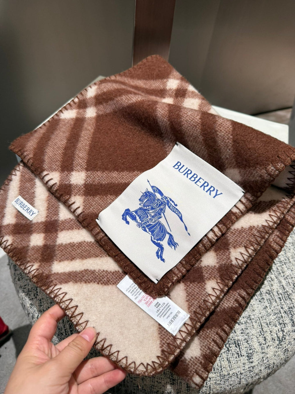 BURBERRY CHECK WOOL SCARF 180 CM CHOCOLATE BROWN 407405