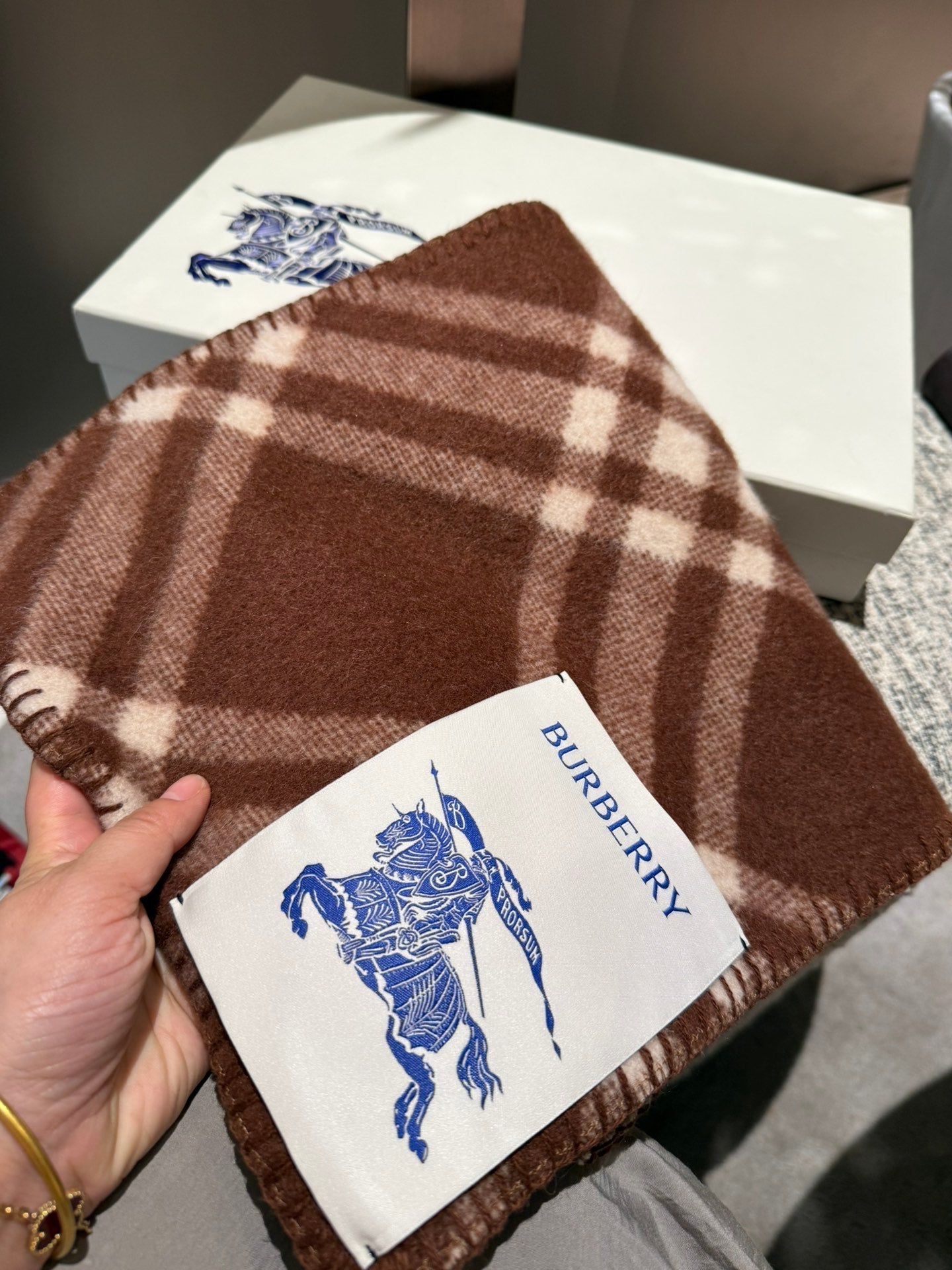 BURBERRY CHECK WOOL SCARF 180 CM CHOCOLATE BROWN 407405