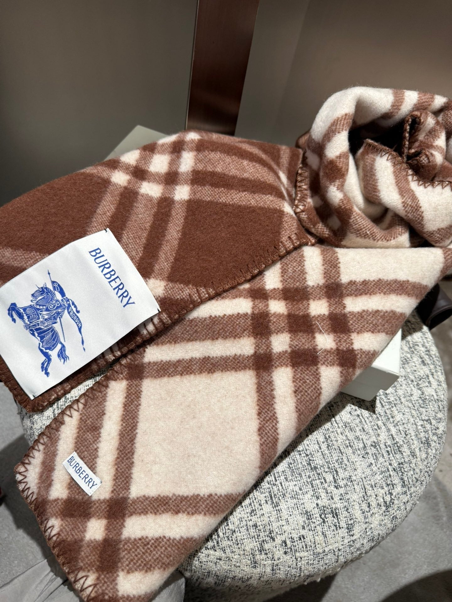BURBERRY CHECK WOOL SCARF 180 CM CHOCOLATE BROWN 407405