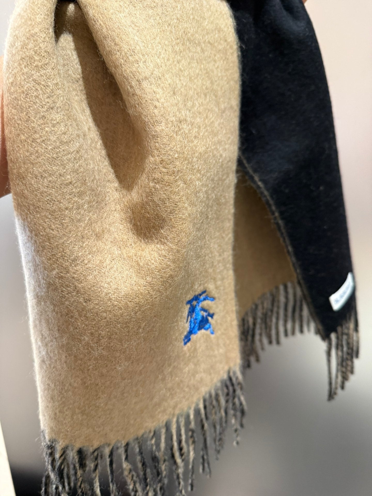 BURBERRY REVERSIBLE SCARF 180 CM IN BROWN MIX BLACK CASHMERE 407412