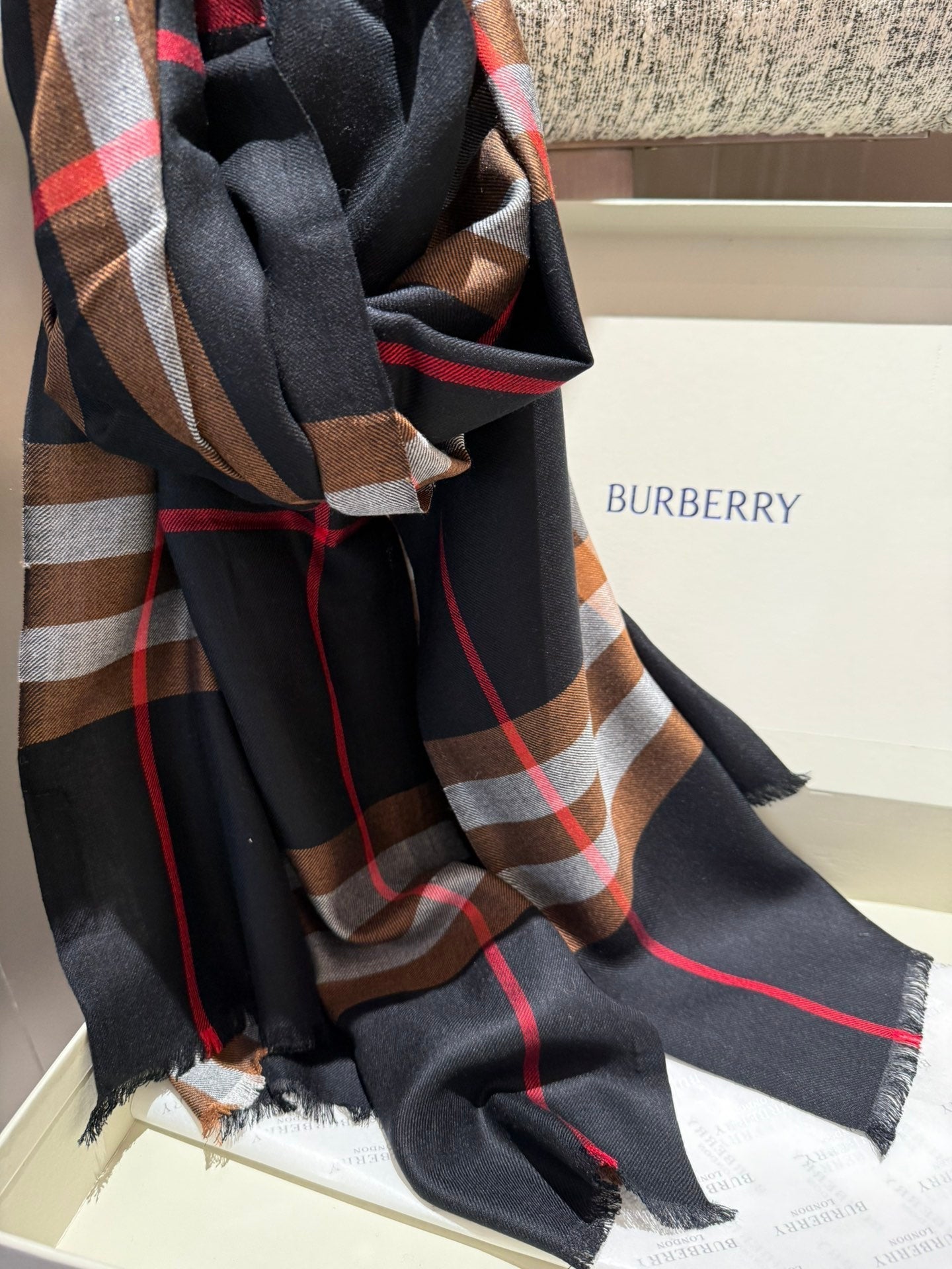 BURBERRY SCARF 200 CM IN COLORFUL CASHMERE 408861