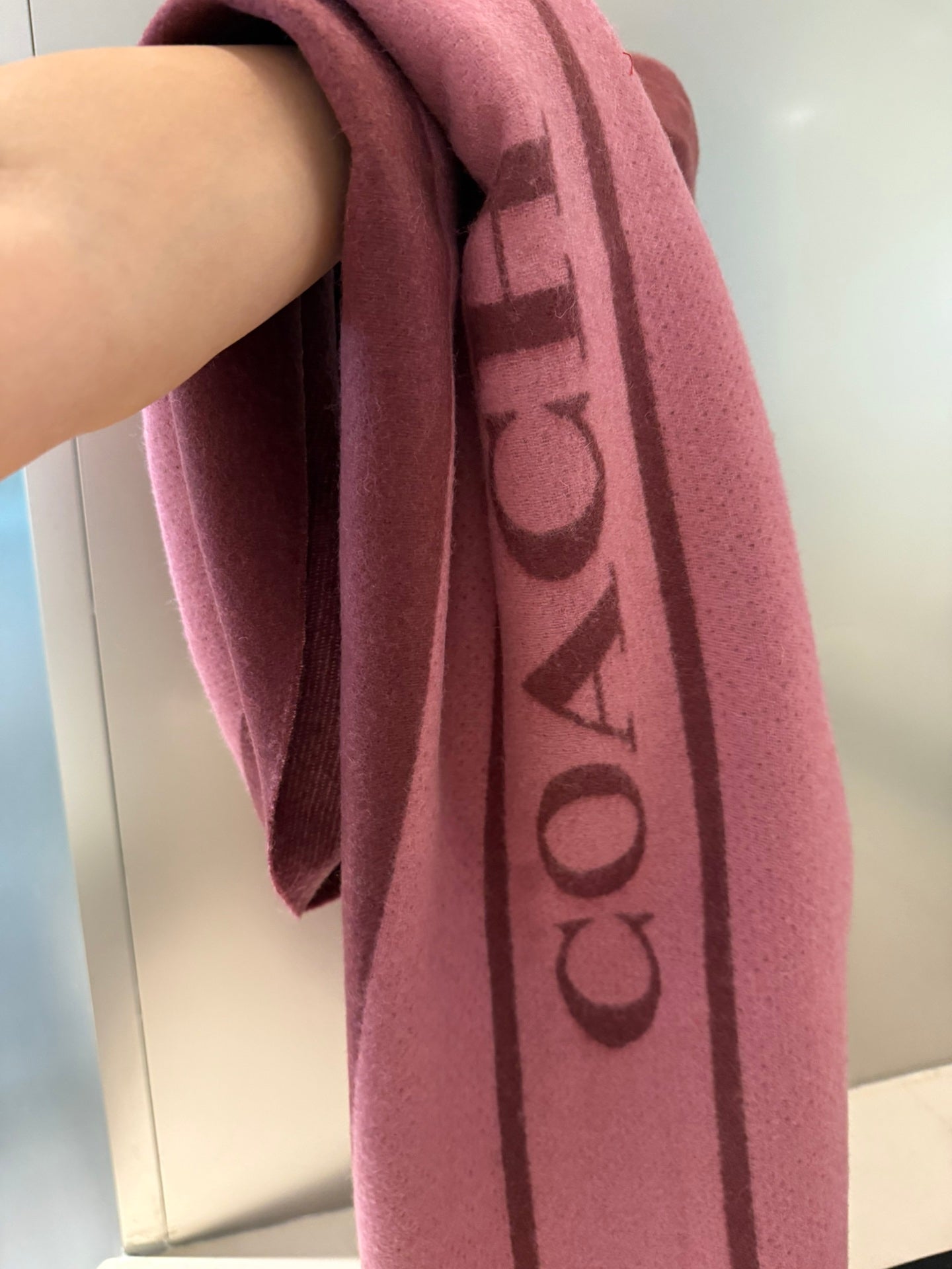 COACH SCARF 200 CM IN SANGRIA RED MIX ROUGE PINK WOOL AND CASHMERE 411536