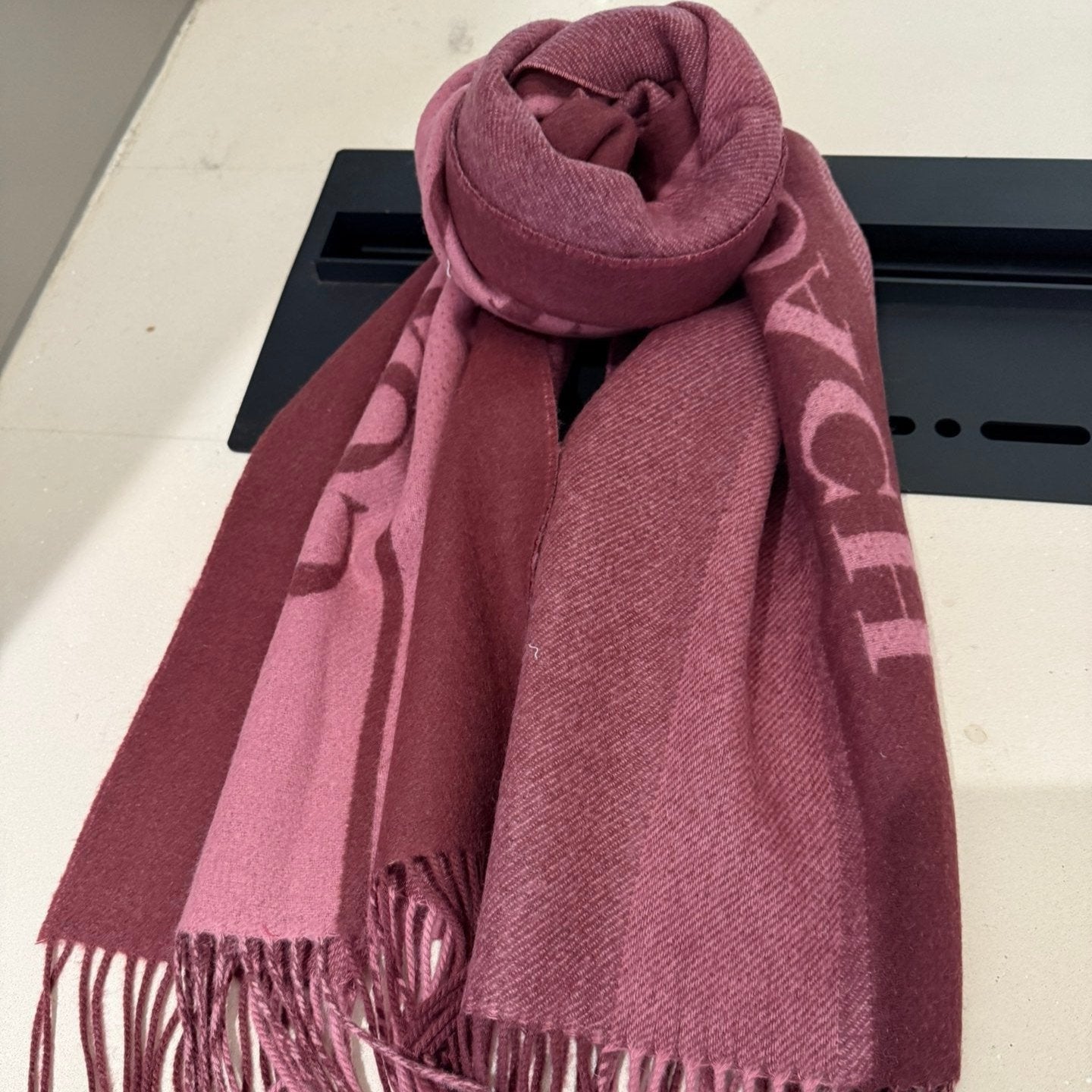 COACH SCARF 200 CM IN SANGRIA RED MIX ROUGE PINK WOOL AND CASHMERE 411536