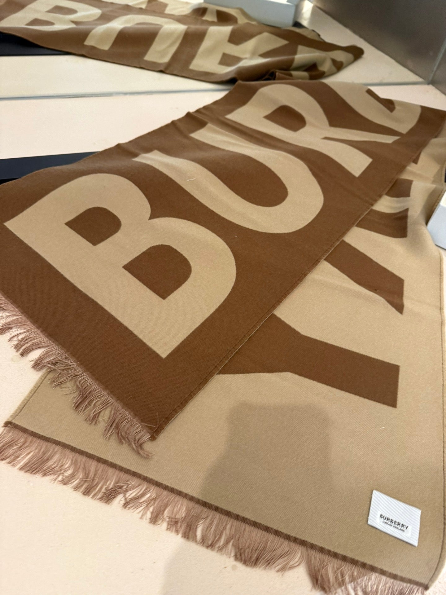 BURBERRY BBR SCARF 180 CM IN CASHMERE 01