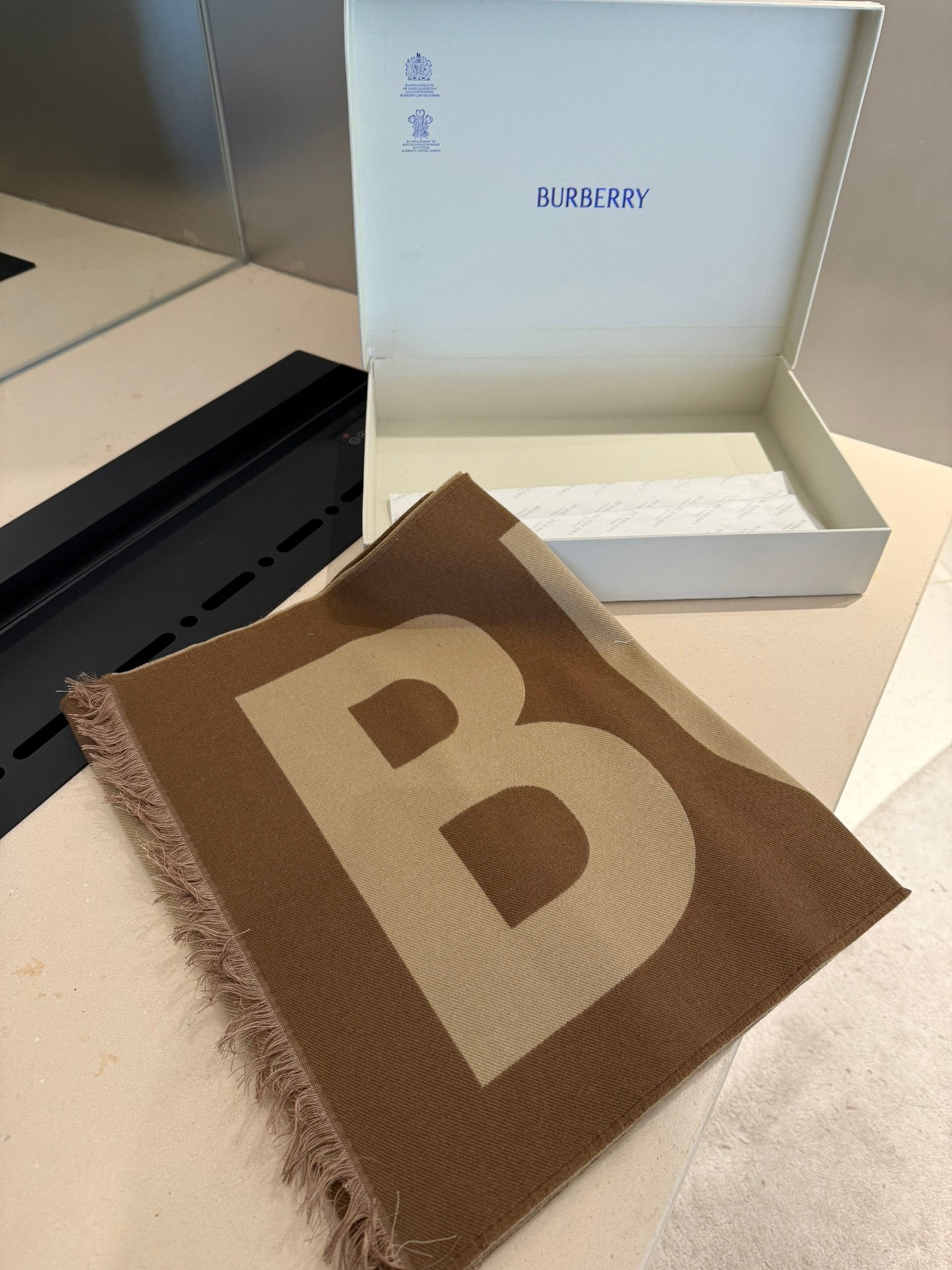 BURBERRY BBR SCARF 180 CM IN CASHMERE 01