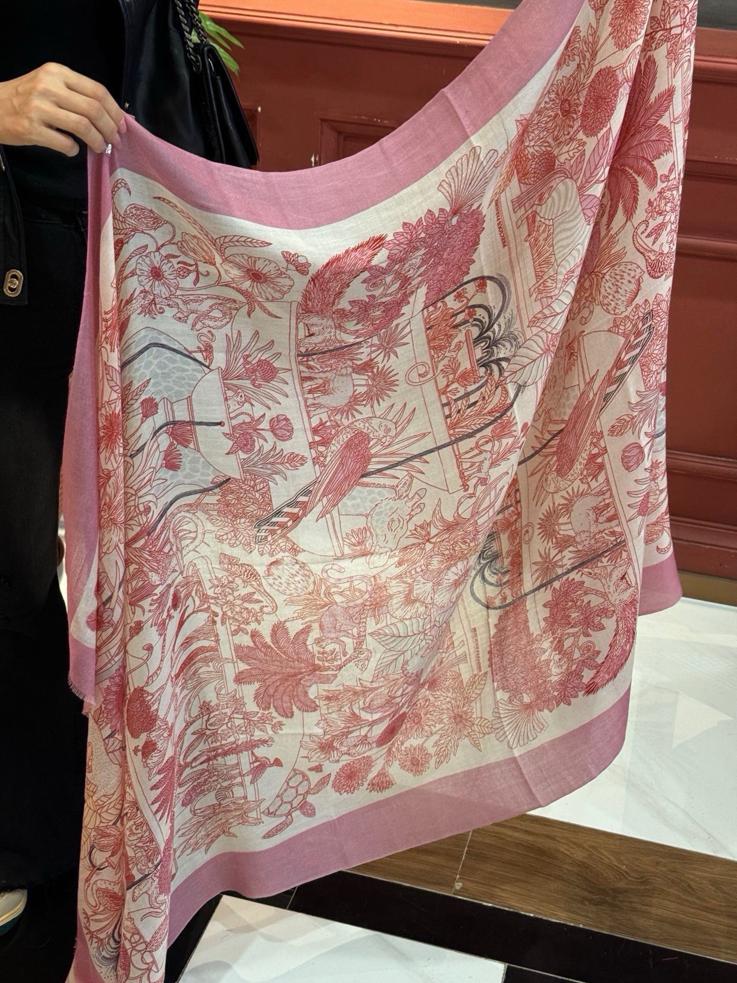HERMES EXOTIC PARADISE CASERE SCARF 200 CM CREPE PINK MIX COLORFUL CASERE