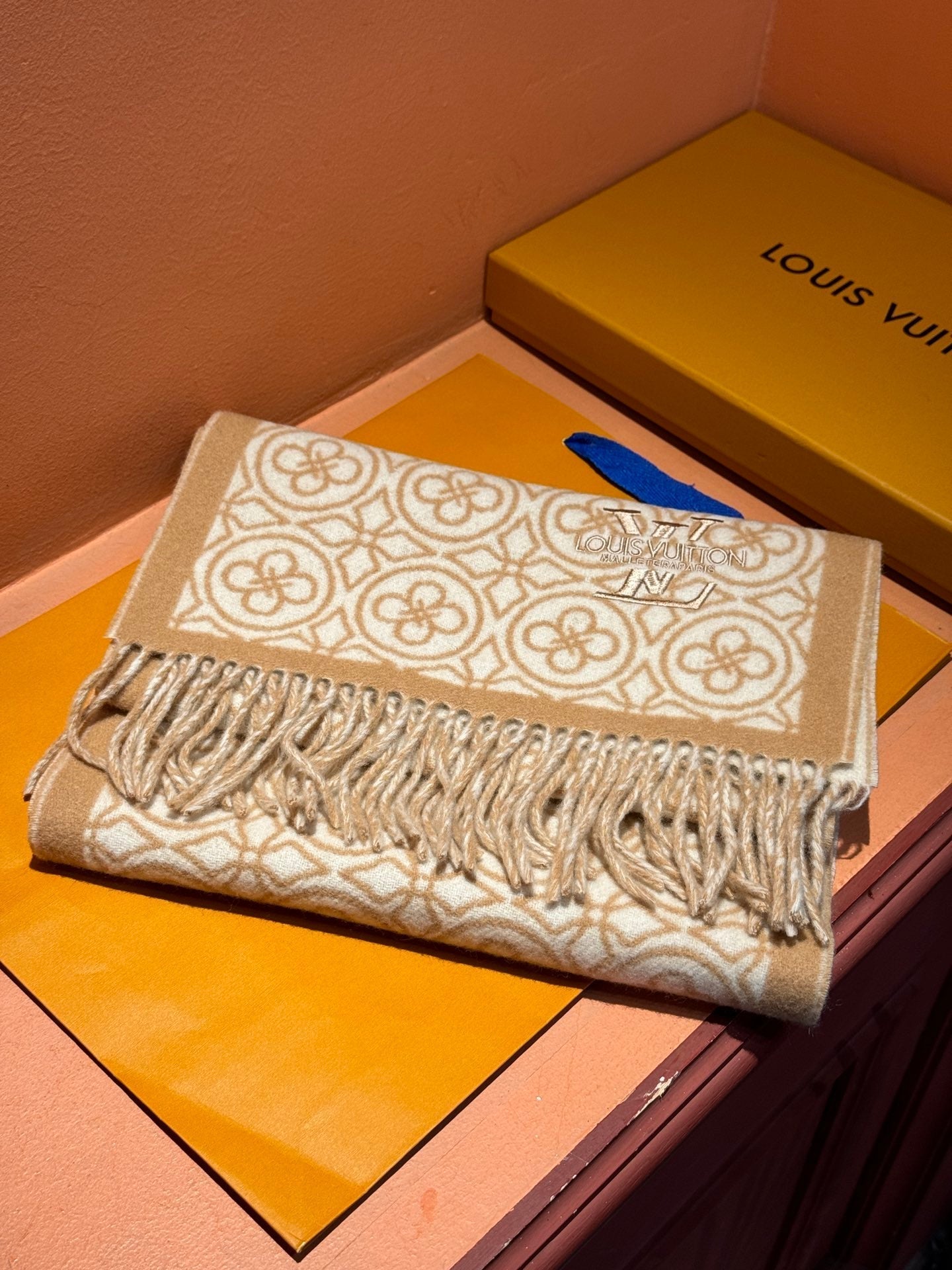LOUIS VUITTON FLOWER MONOGRAM SCARF 180 CM IN TORTILLA BROWN MIX WHITE CASHMERE 388304