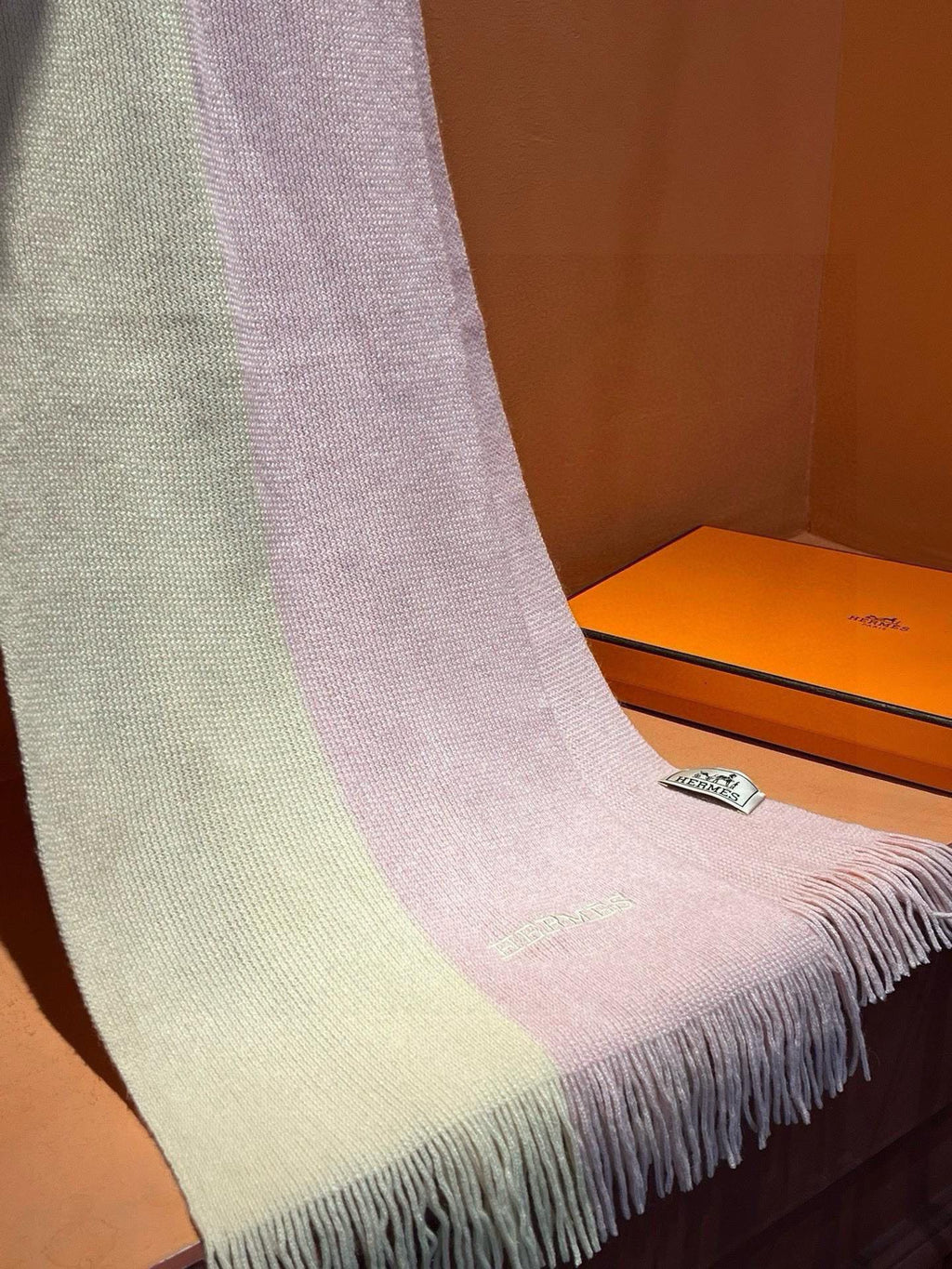 HERMES HIGH-END SCARF 180 IN LIGHT PINK MIX BEIGE CASERE