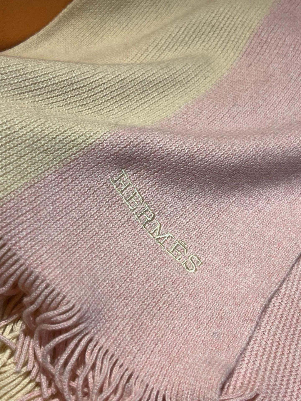 HERMES HIGH-END SCARF 180 IN LIGHT PINK MIX BEIGE CASERE