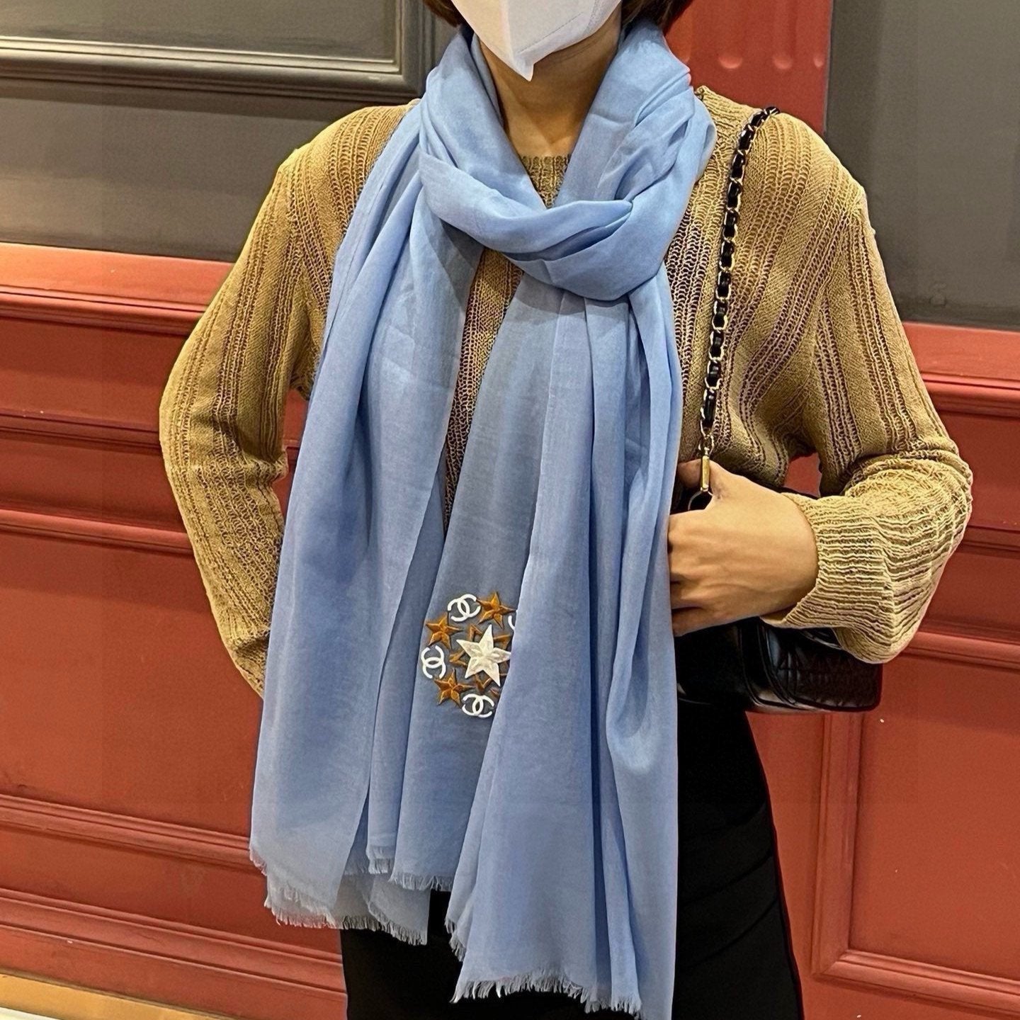 CHANEL SCARF 200 CM IN ELECTRIC BLUE CASHMERE 394616