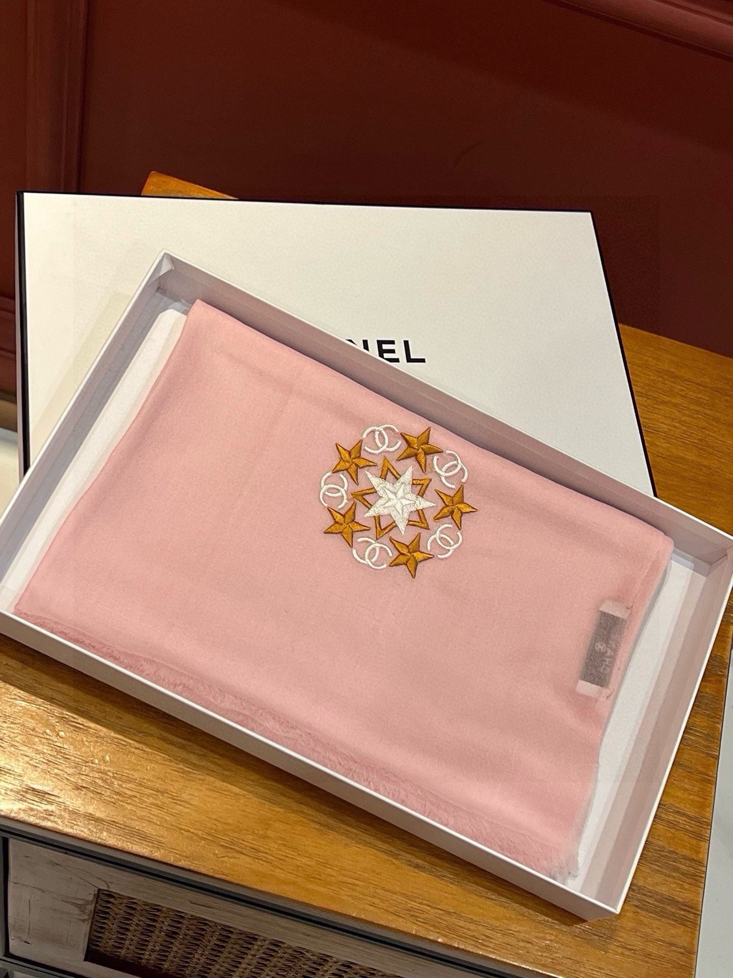CHANEL SCARF 200 CM IN BLUSH PINK CASHMERE 394617