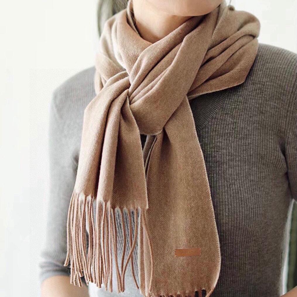 LOUIS VUITTON SCARF 180 CM IN MEDIUM BROWN CASHMERE 396482