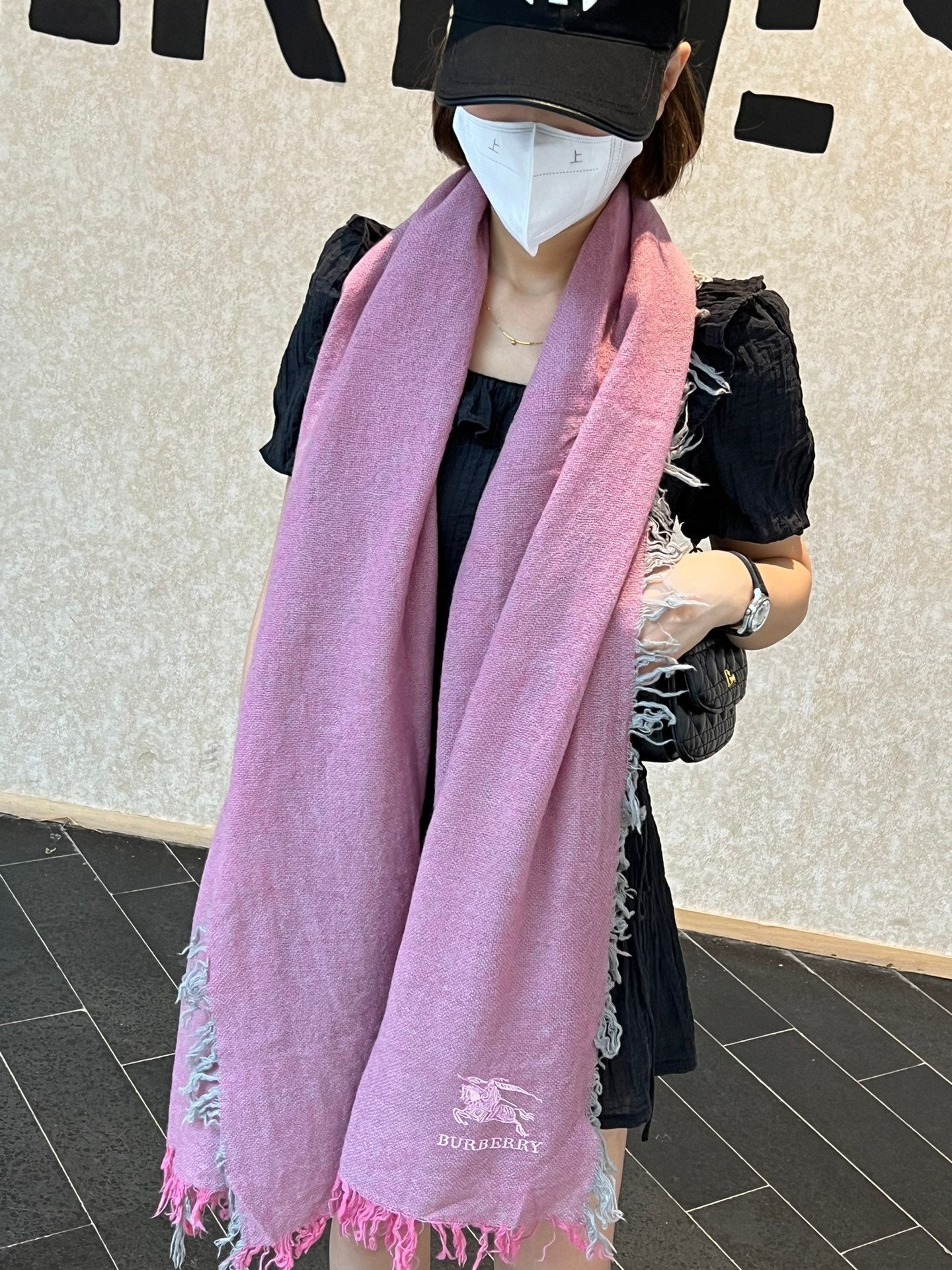 BURBERRY SCARF 200 CM IN FLAMINGO PINK CASHMERE 410225
