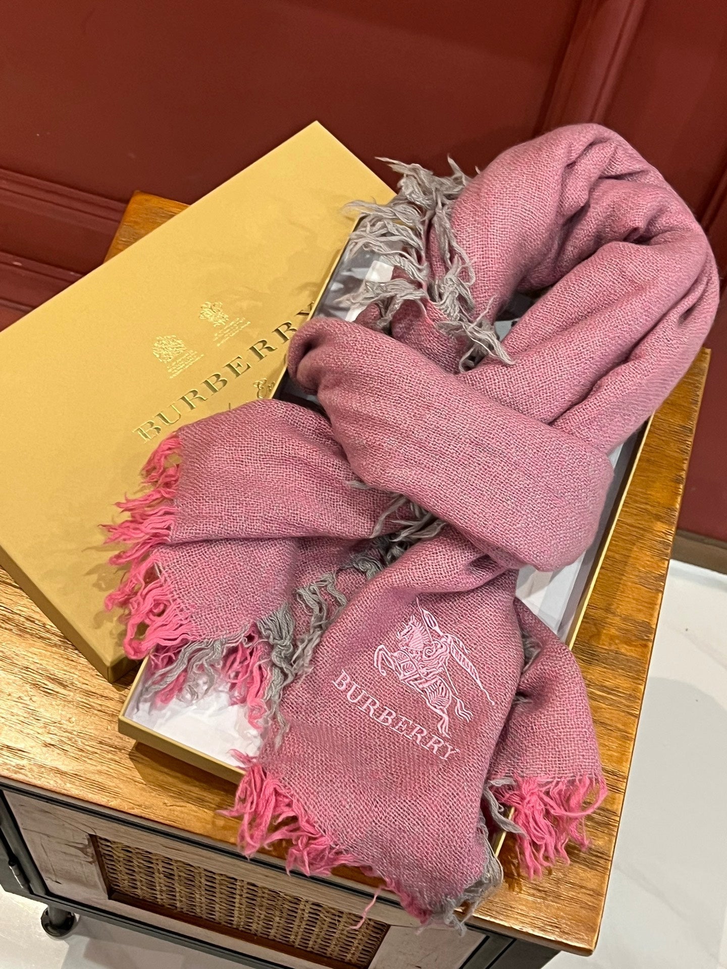 BURBERRY SCARF 200 CM IN FLAMINGO PINK CASHMERE 410225