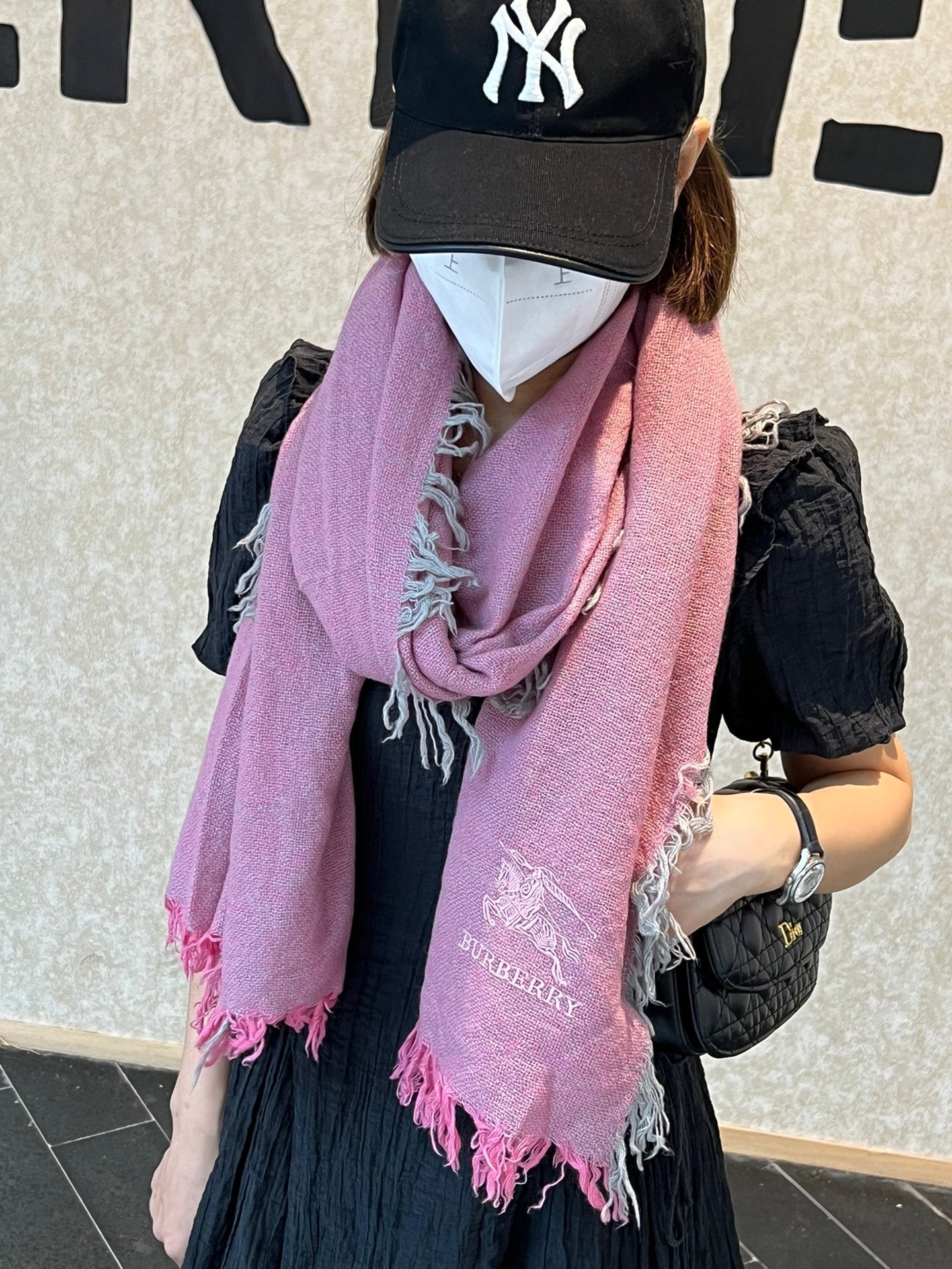 BURBERRY SCARF 200 CM IN FLAMINGO PINK CASHMERE 410225