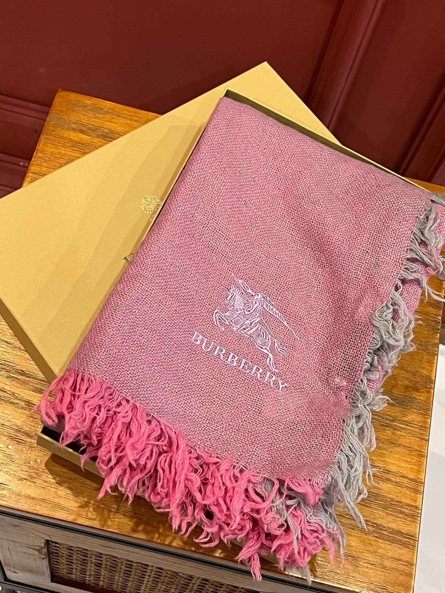 BURBERRY SCARF 200 CM IN FLAMINGO PINK CASHMERE 410225