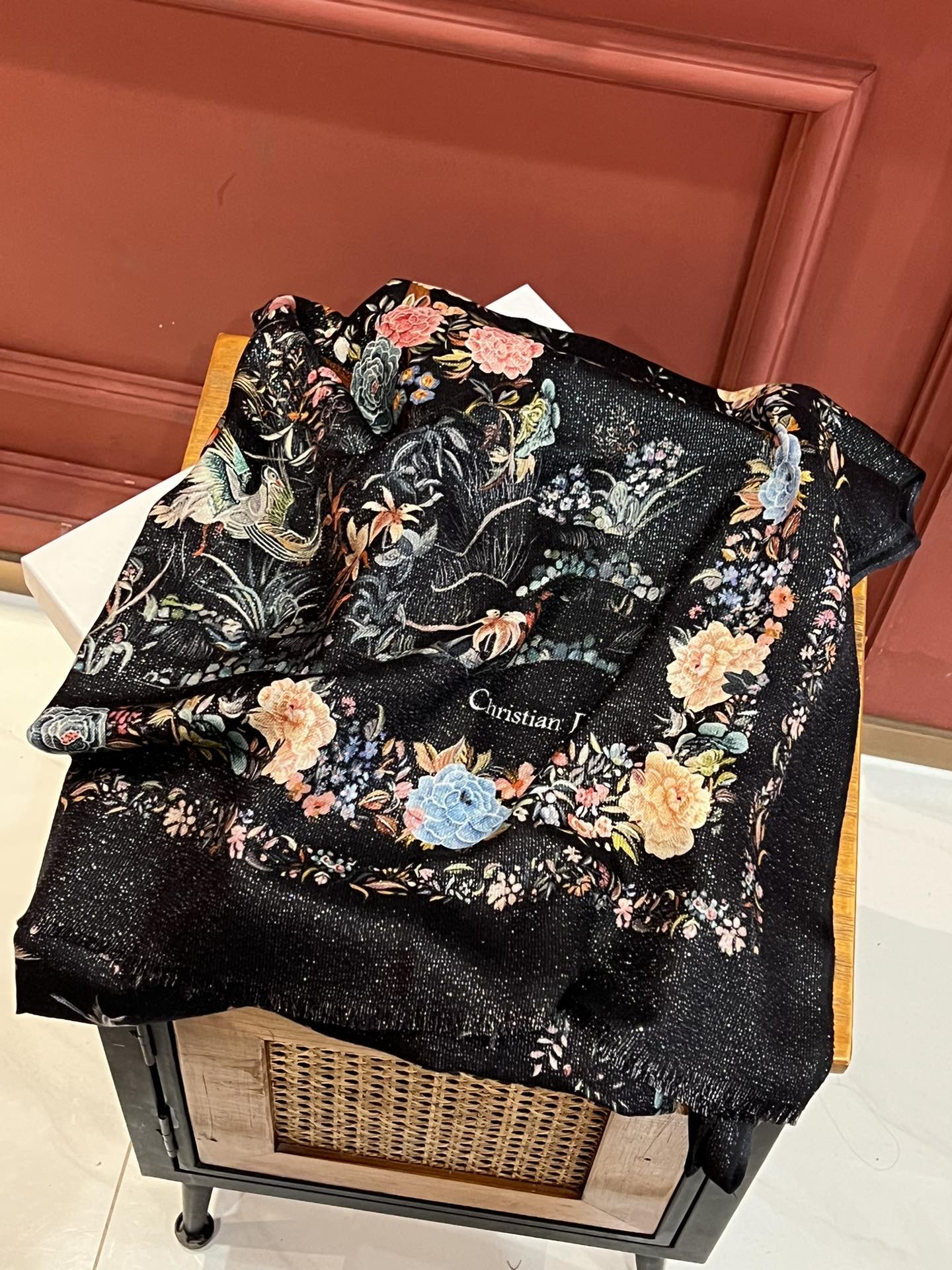 DIOR SCARF 200 CM IN BLACK MIX COLORFUL CASHMERE 413824