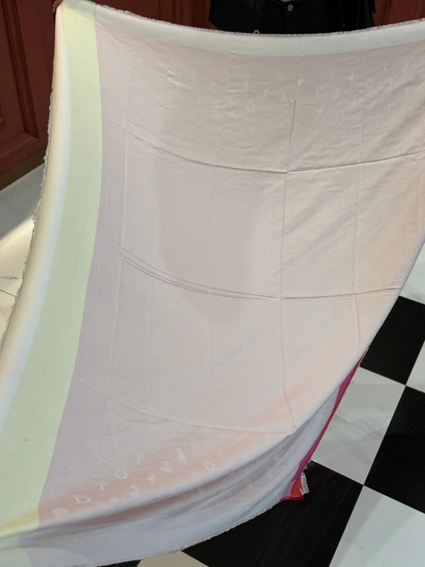 DIOR SHAWL 140 CM IN LIGHT PINK CASHMERE AND SILK 413801