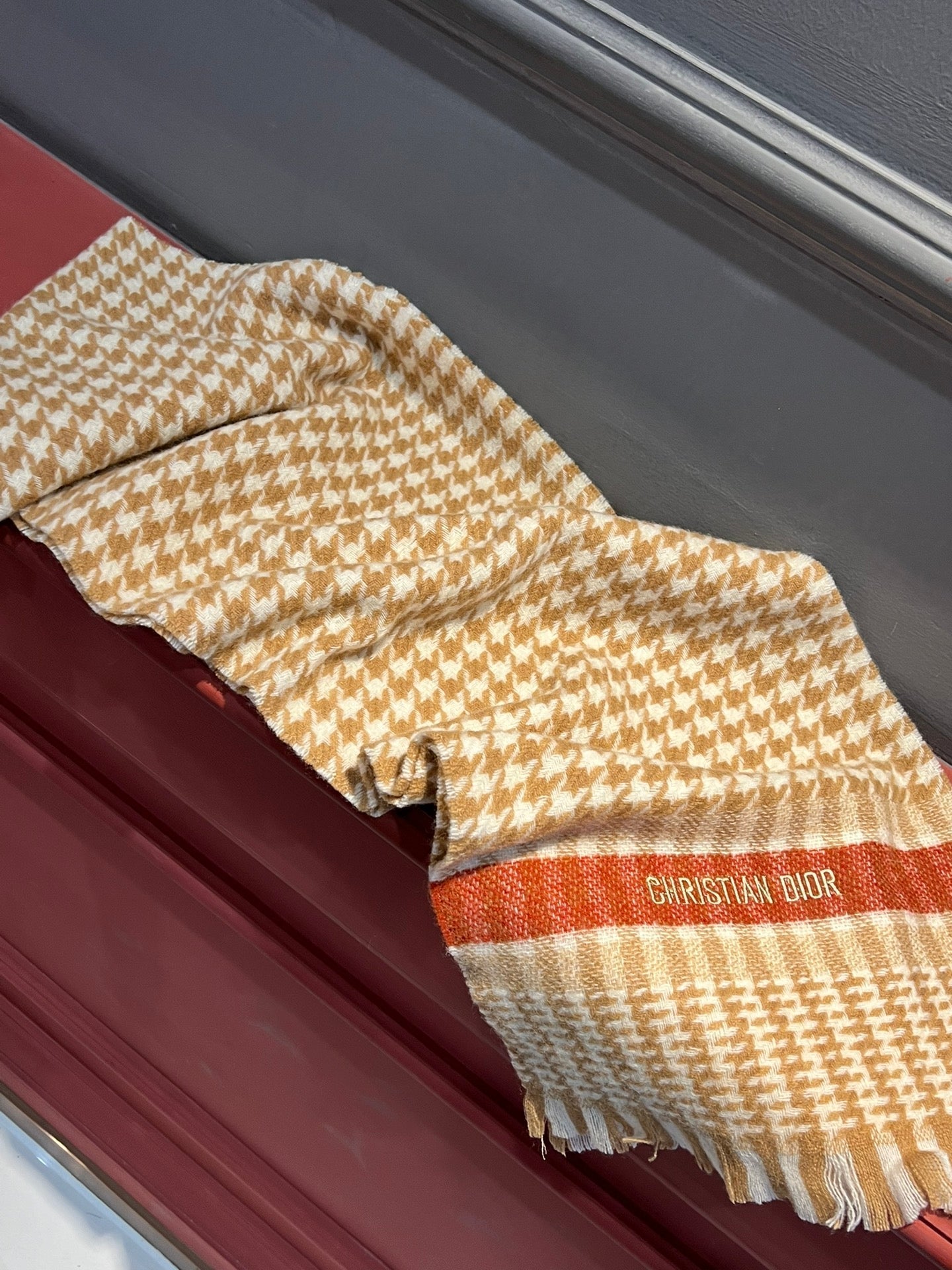 DIOR SCARF 190 CM IN PEANUT BROWN MIX WHITE CASHMERE 416802