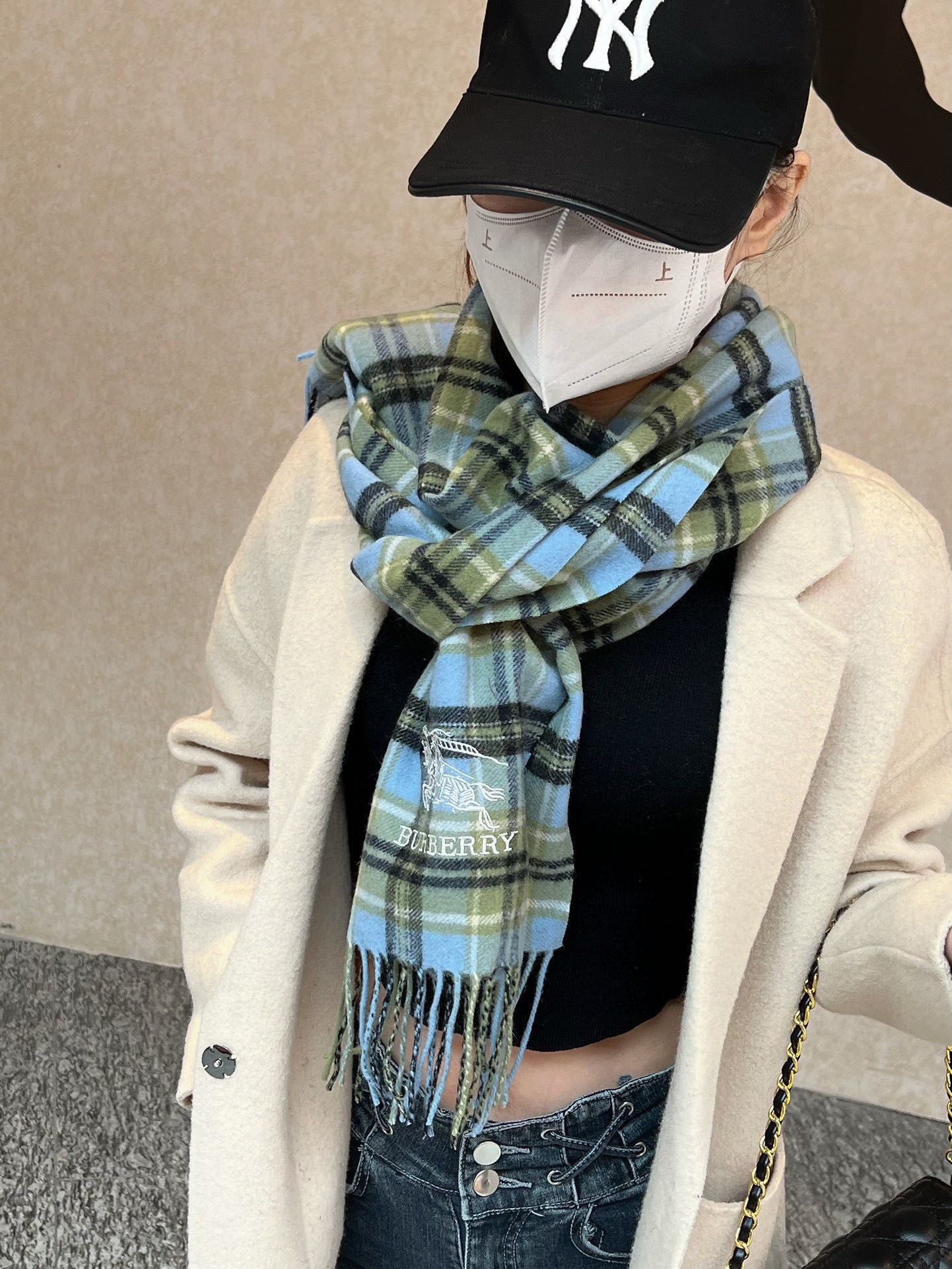 BURBERRY BBR SCARF 190 CM IN CASHMERE 486482