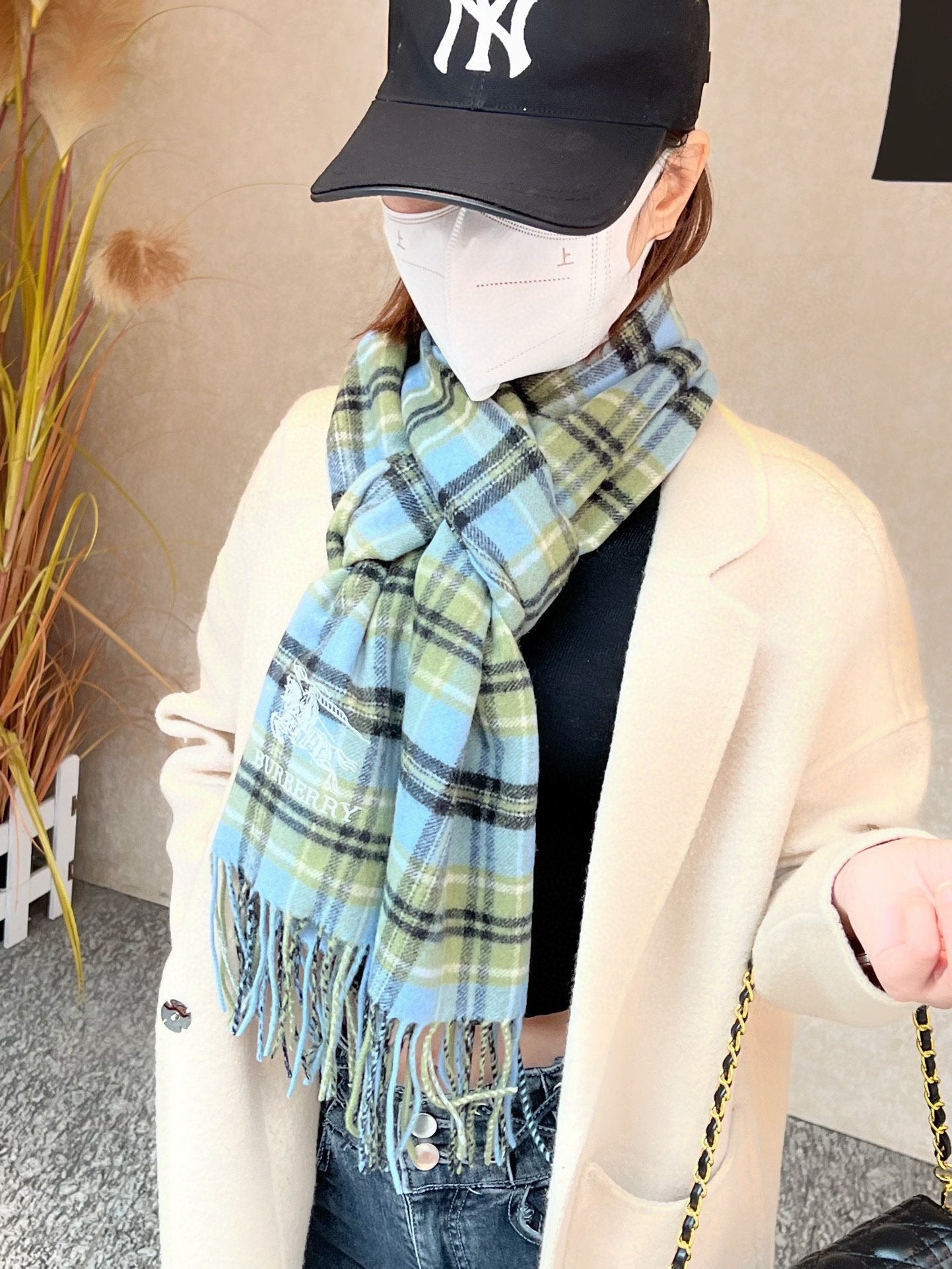 BURBERRY BBR SCARF 190 CM IN CASHMERE 486482
