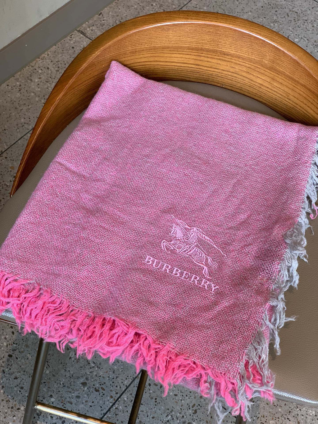 BURBERRY BBR SCARF 220 CM IN CASHMERE 488266