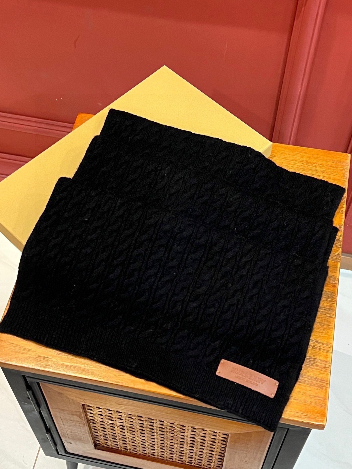 BURBERRY BBR SCARF 170 CM IN WOOL MIX CASHMERE 489017