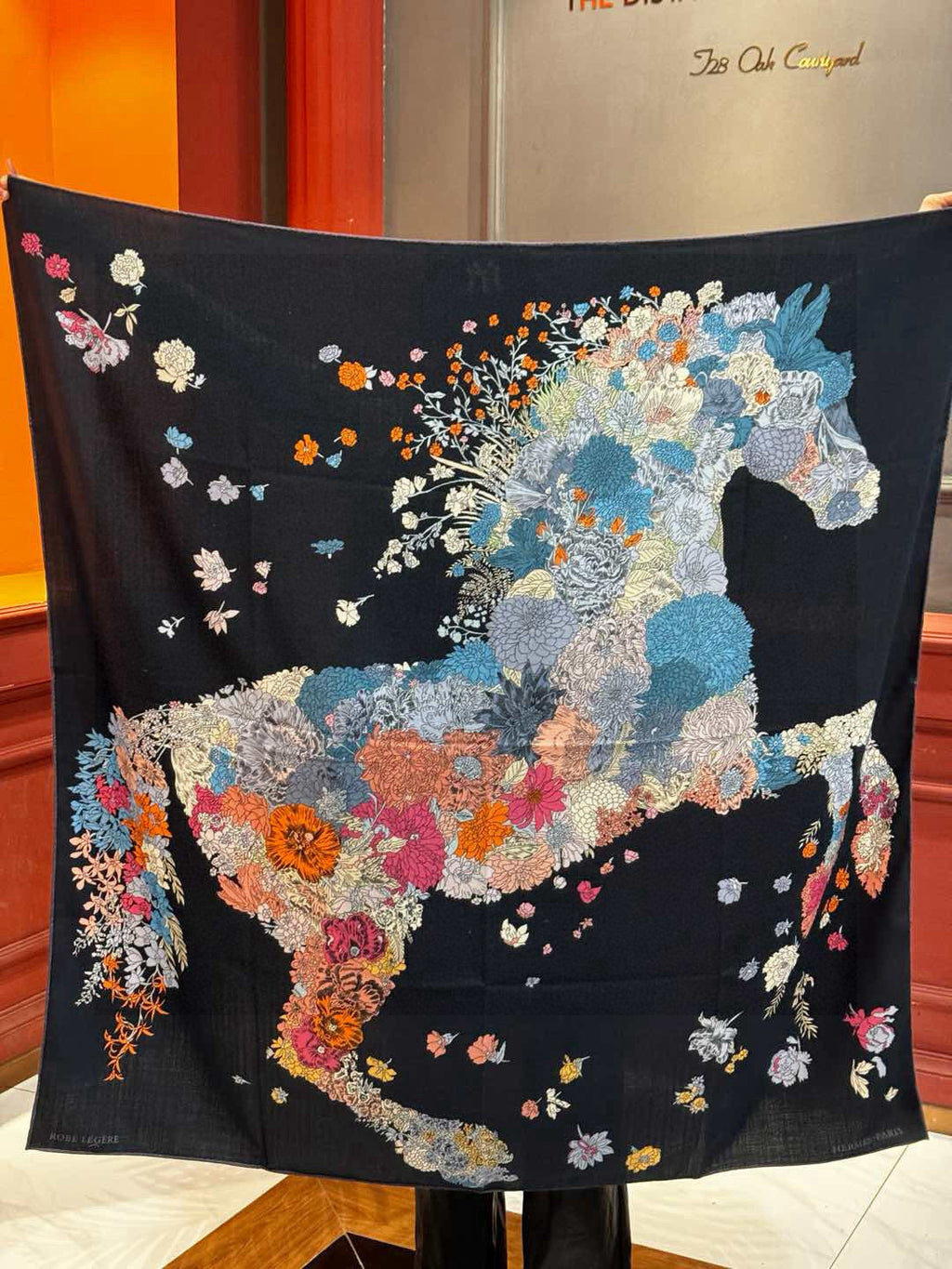HERMES HERMES 25S SCARF 140 IN CASERE SILK 709657